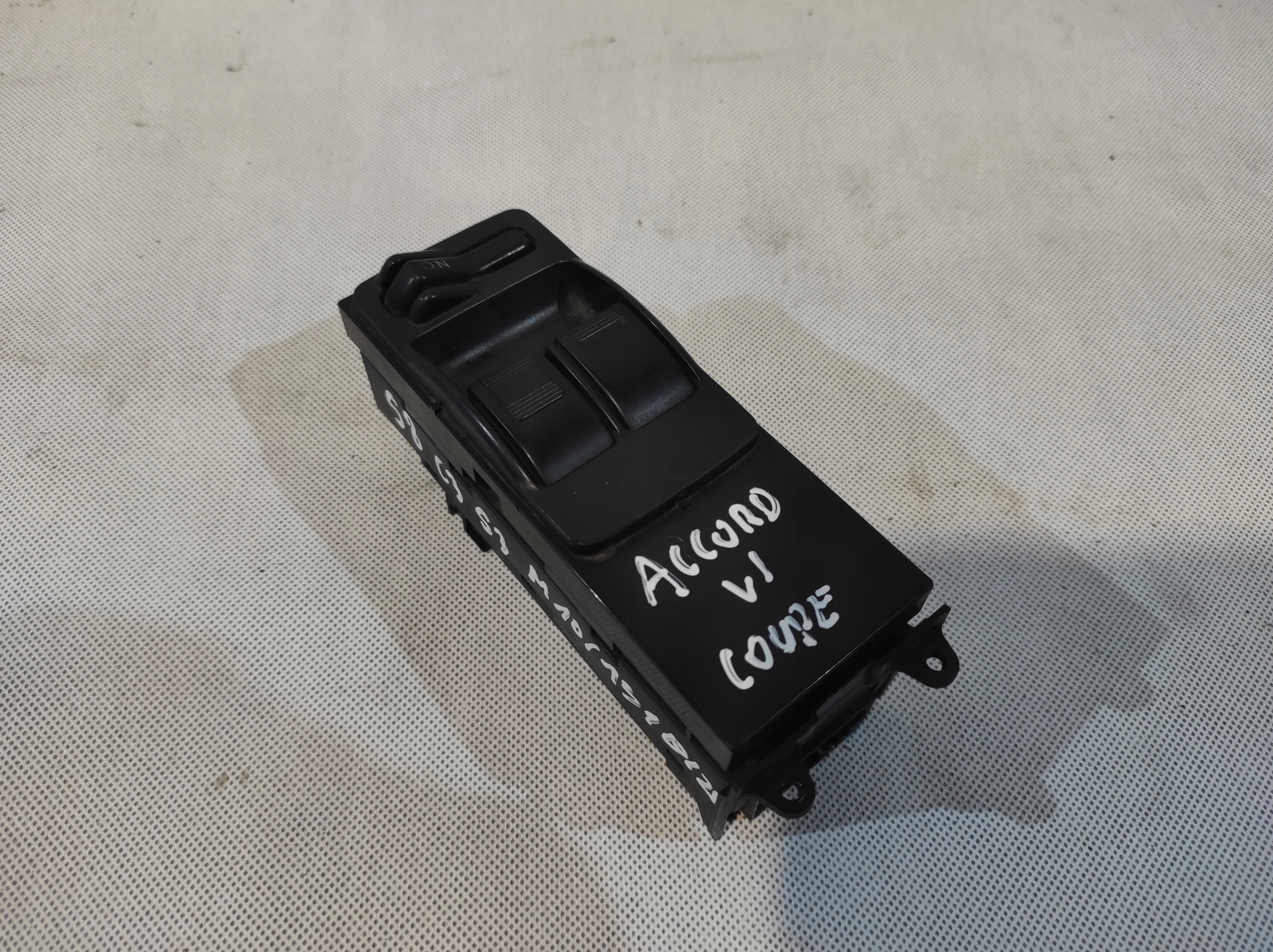 control panel SZYBAMI window control switch left HONDA ACCORD VI 6 COUPE