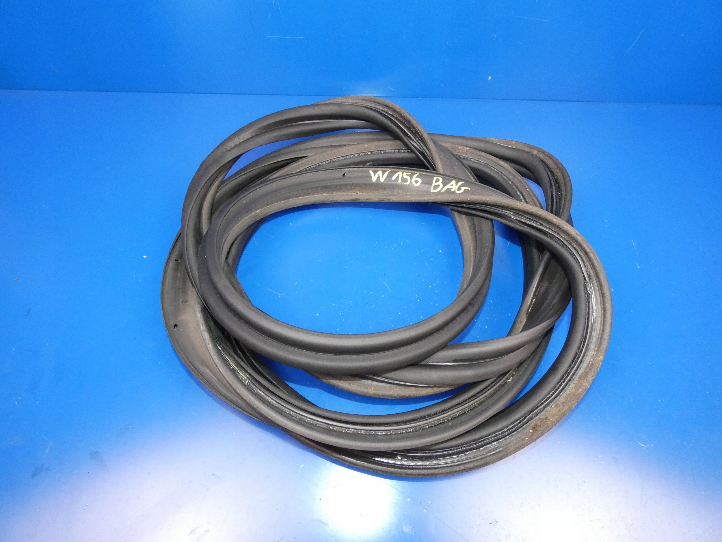 MERCEDES GLA W156 X156 gasket bonnet boot rear part