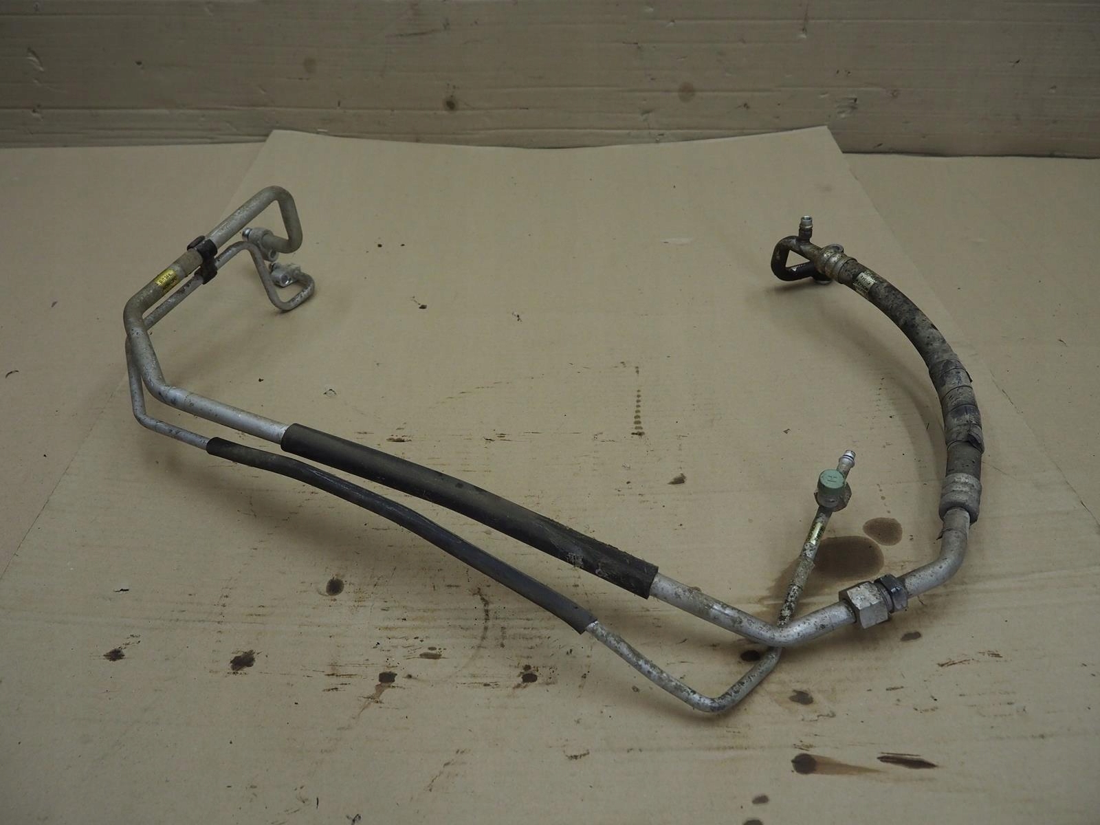 Кабель кондиционера KIA SPORTAGE 2.0 16V 96r