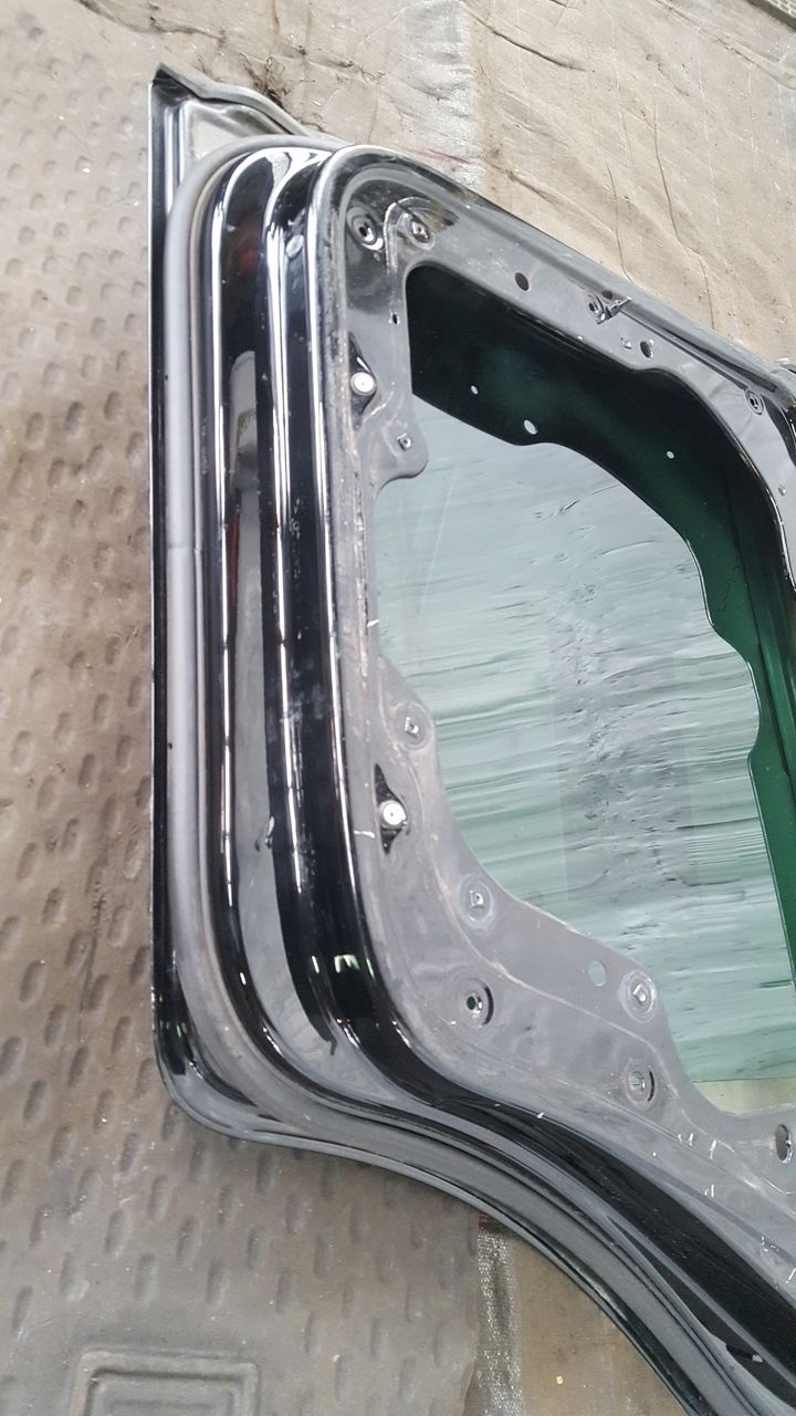 Tür heck hinten rechts VW Touran L041