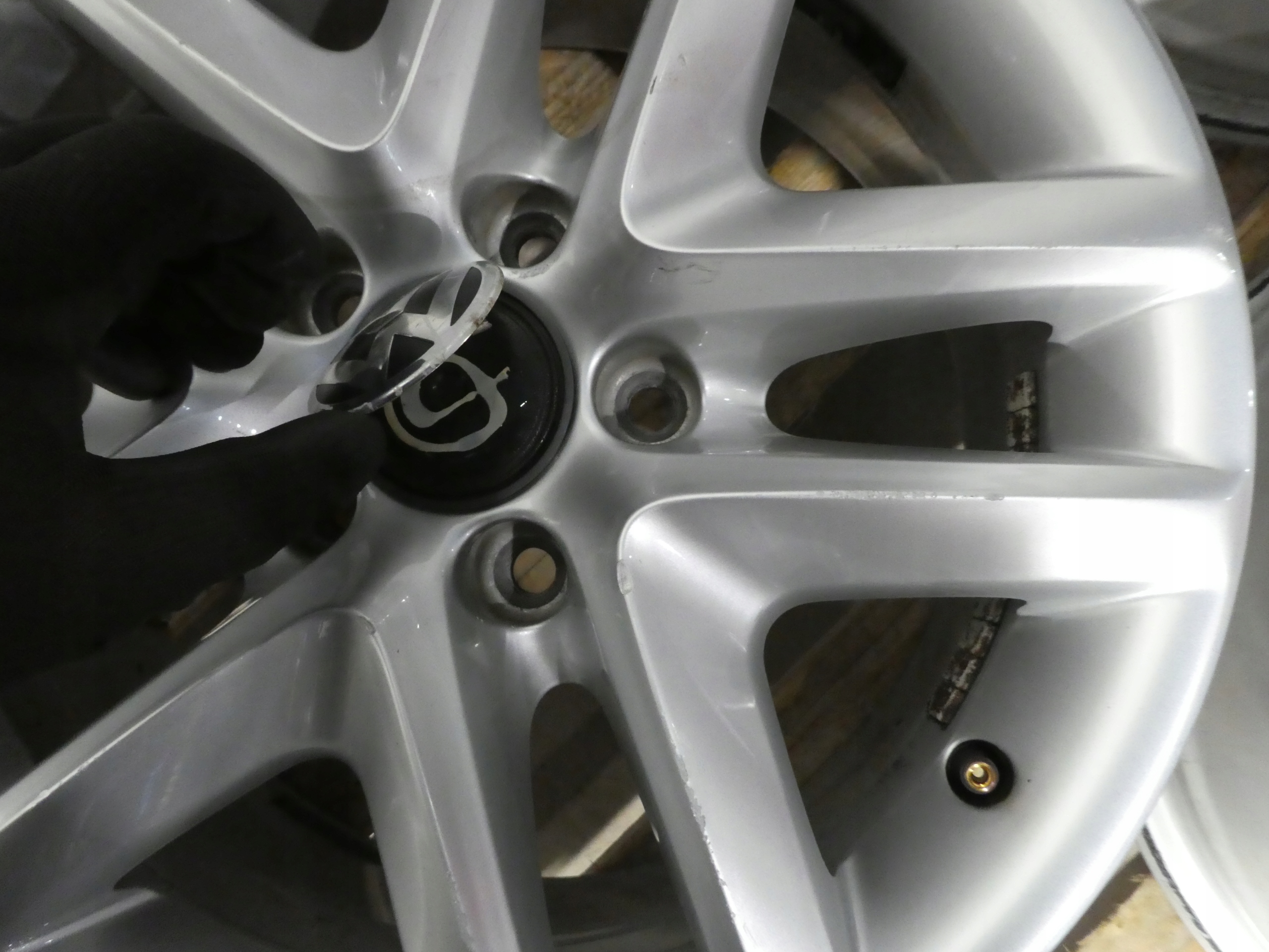 4X discs aluminium disc 5N0601025 VW 5X112