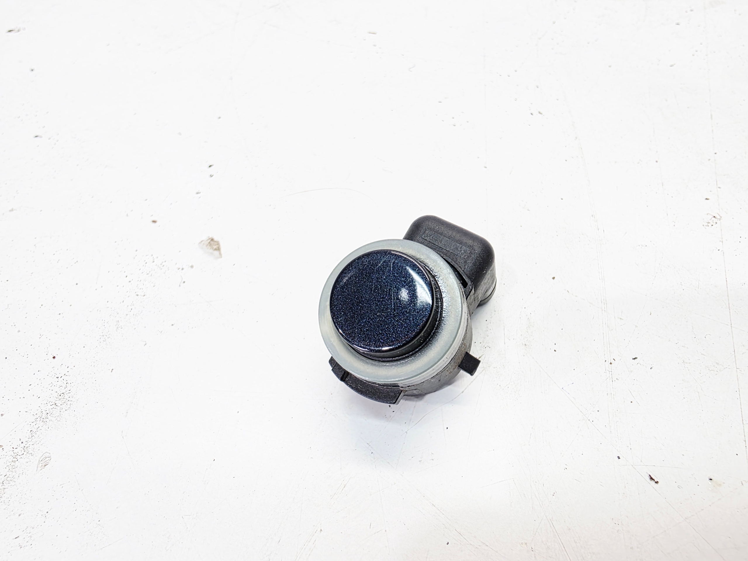 Sensor Parken PDC vorne oder heck AUDI VOLKSWAGEN SEAT SKODA 5Q0919275C