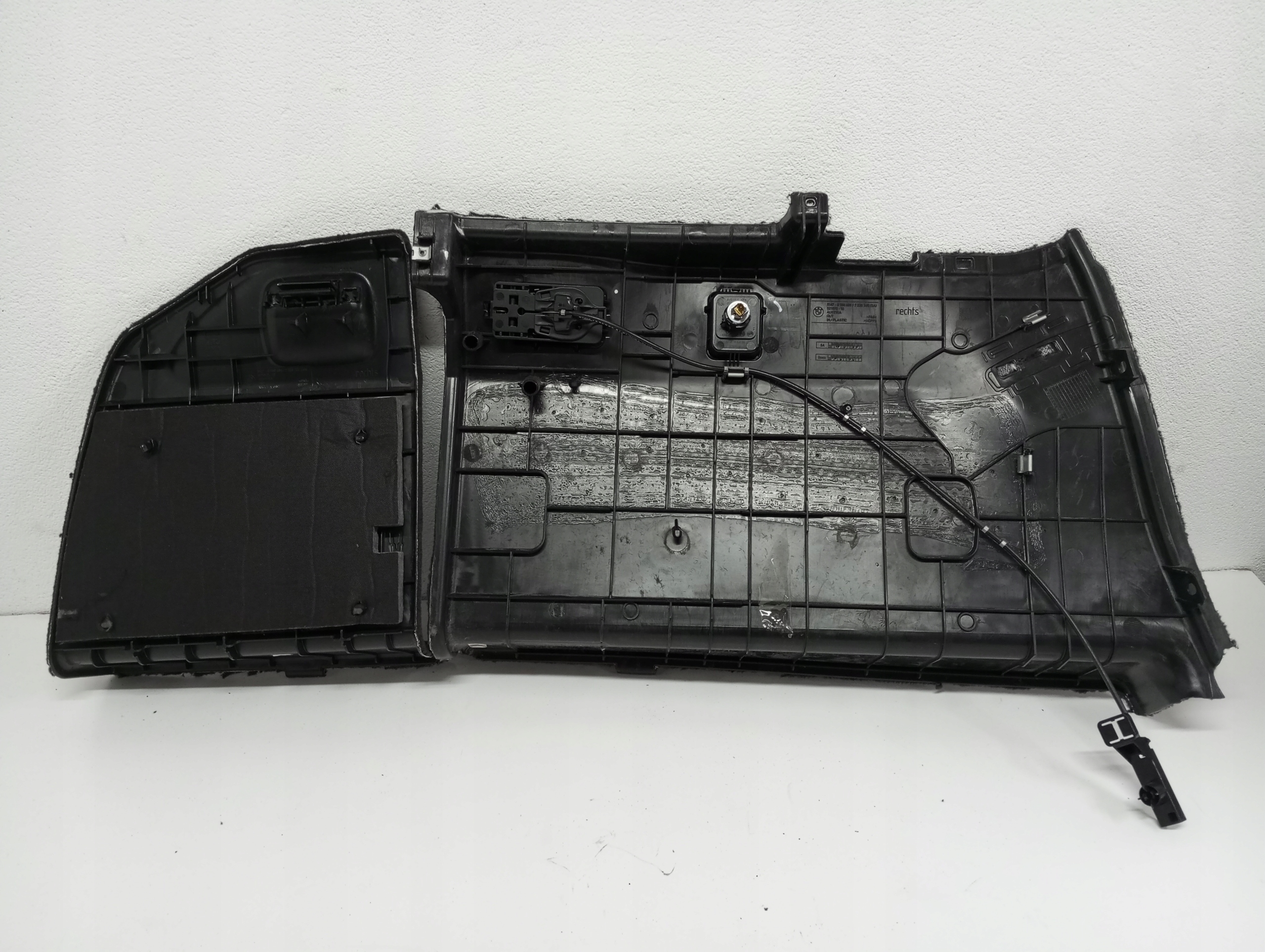 side upholstery boot BMW F11 9168496