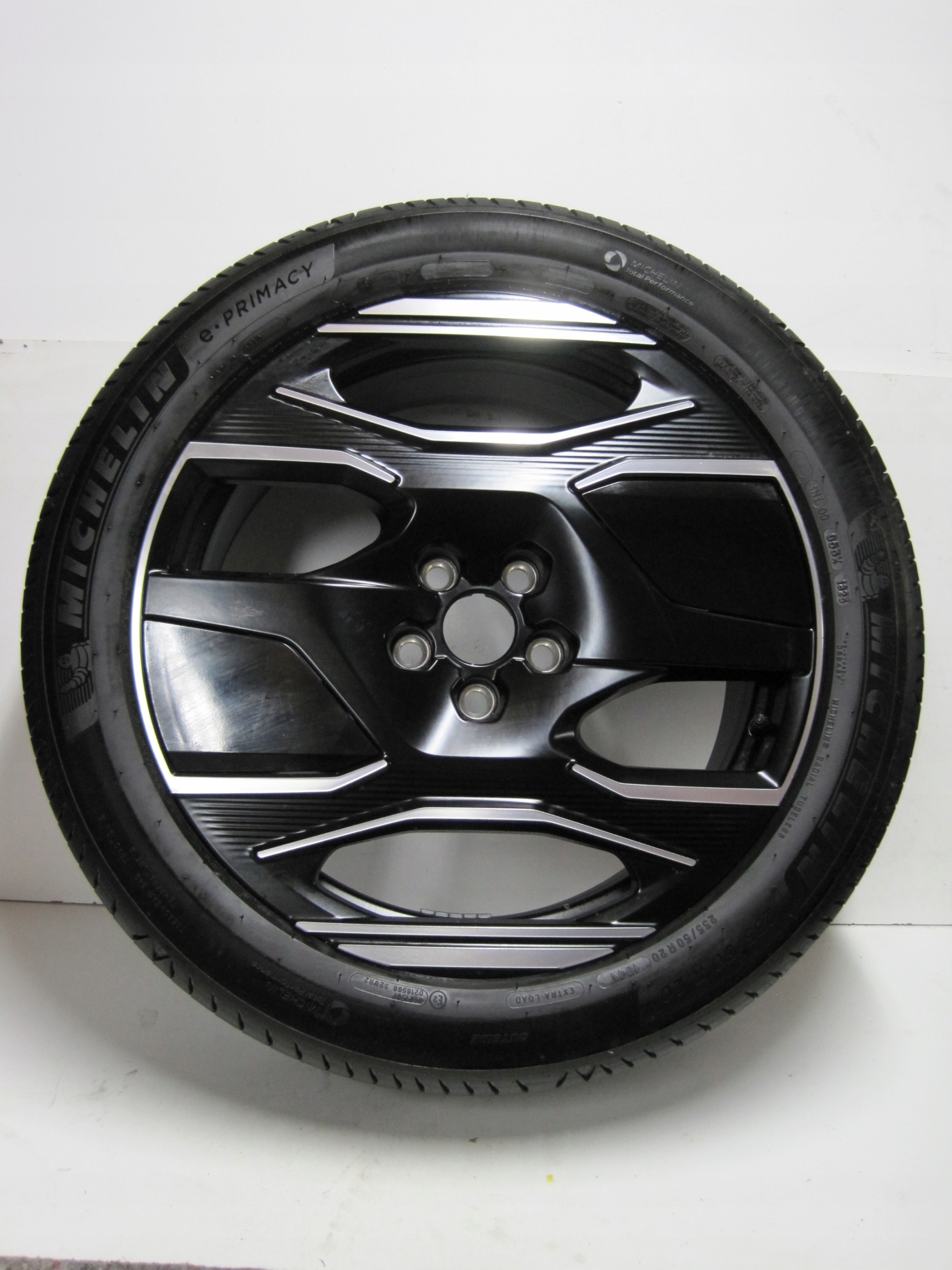 wheels discs tyres PEUGEOT 3008 R20 5MM