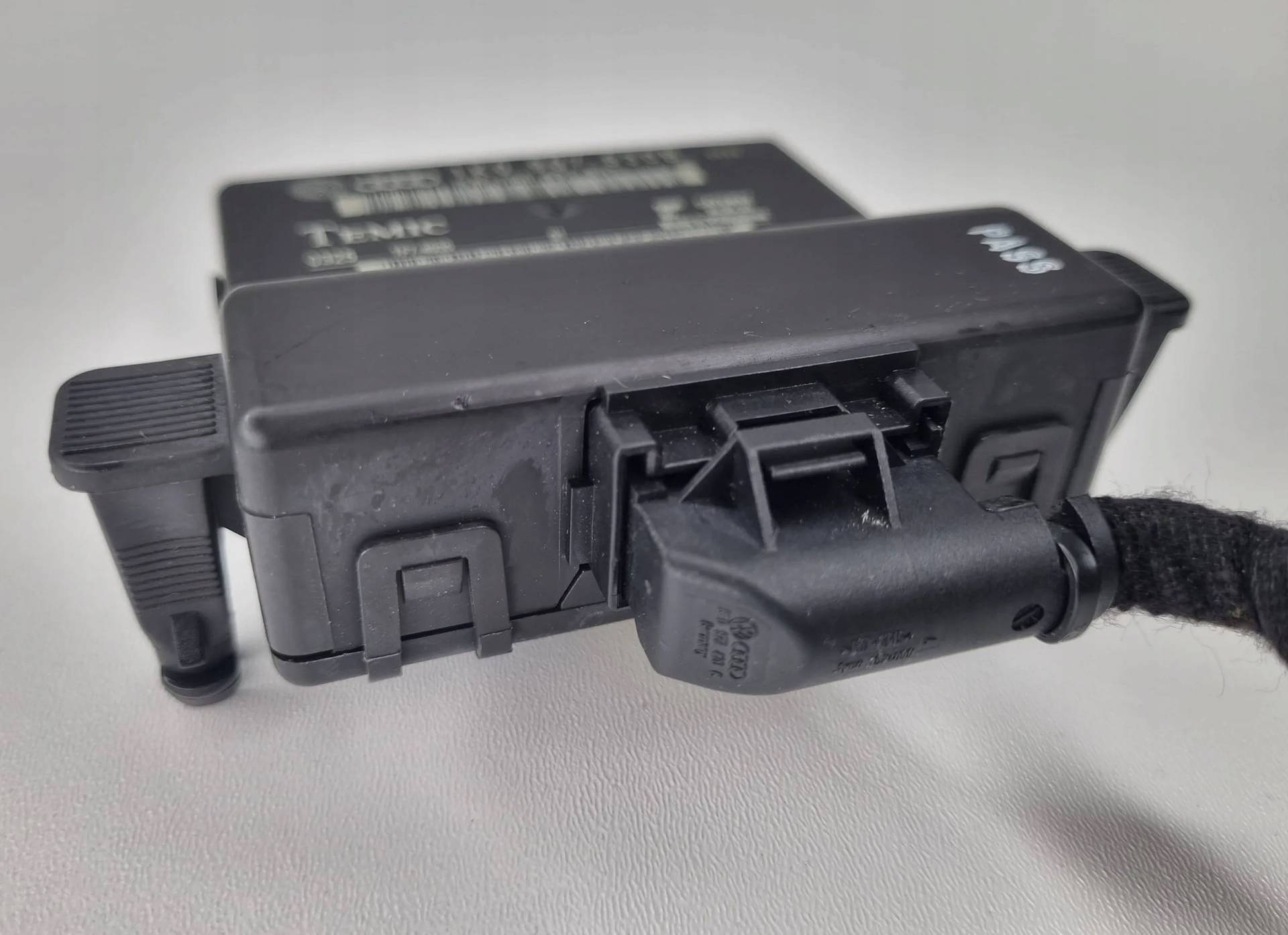 module control unit Gateway Audi A3 8P 2003 1K0907530B