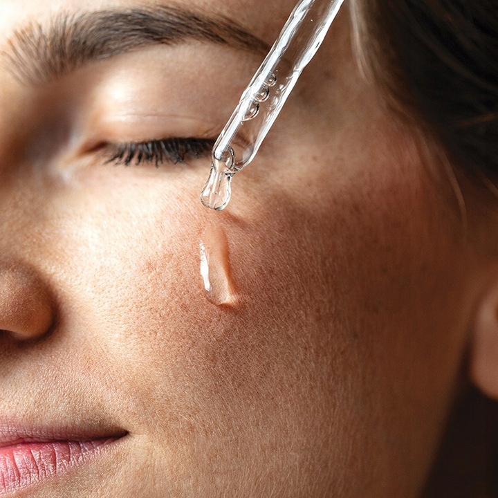 POTRÓJNY KWAS HIALURONOWY ROZTWÓR 1,5% PRZECIWSTARZENIOWY 30 ML ECOSPA Kod producenta HIA-POTR-01