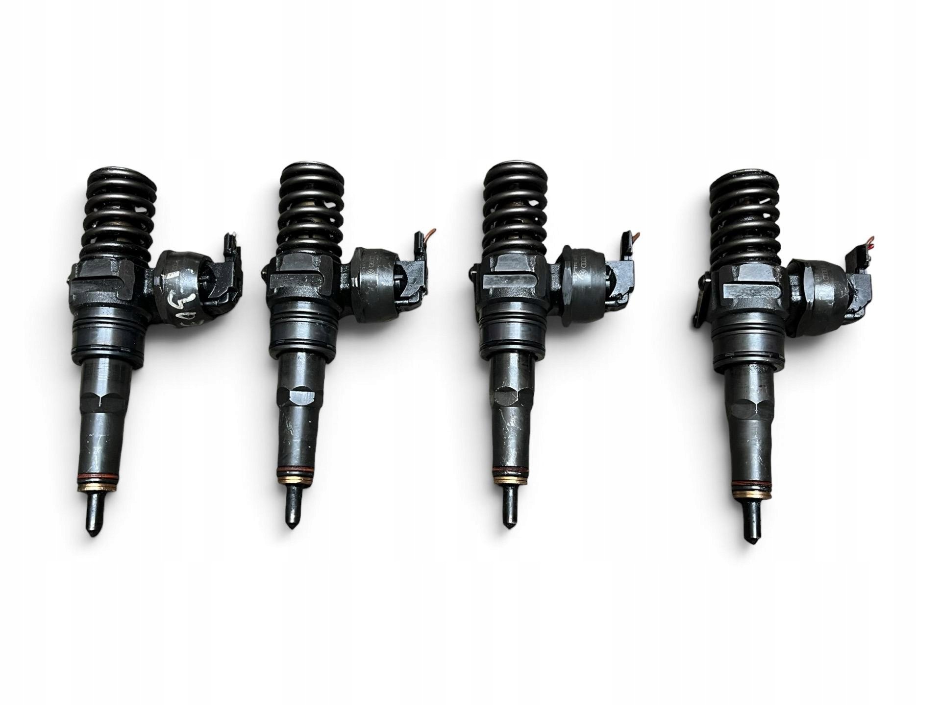injector Skoda Roomster 2008 038130073AG