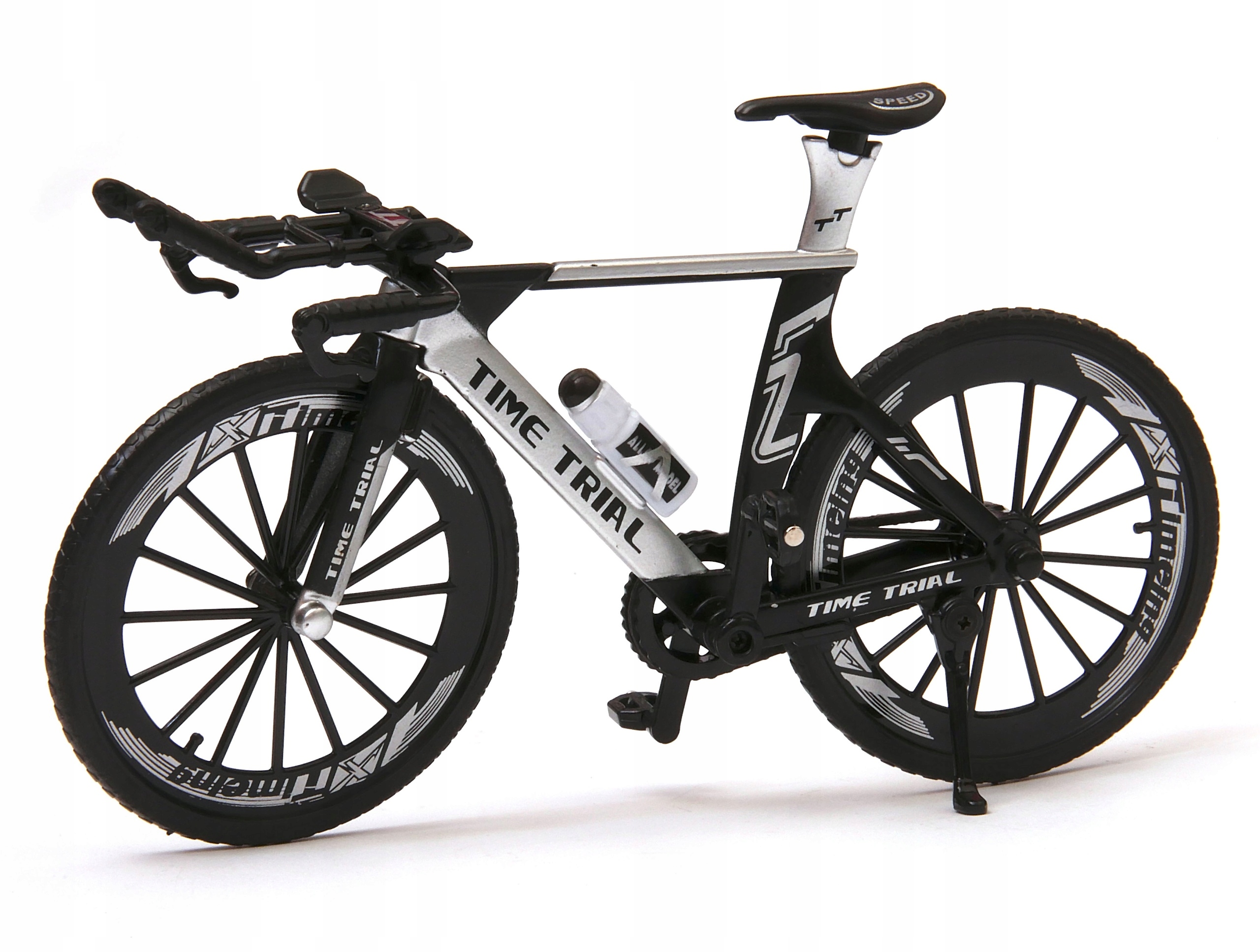 Model bicykla TIME TRIAL 1:10 kov čierny