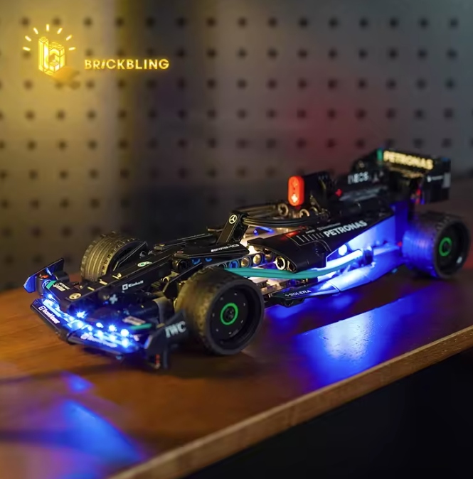 Lampka LED Brick Bling 42165 pasuje do klocków AMG F1 W14 E Performance