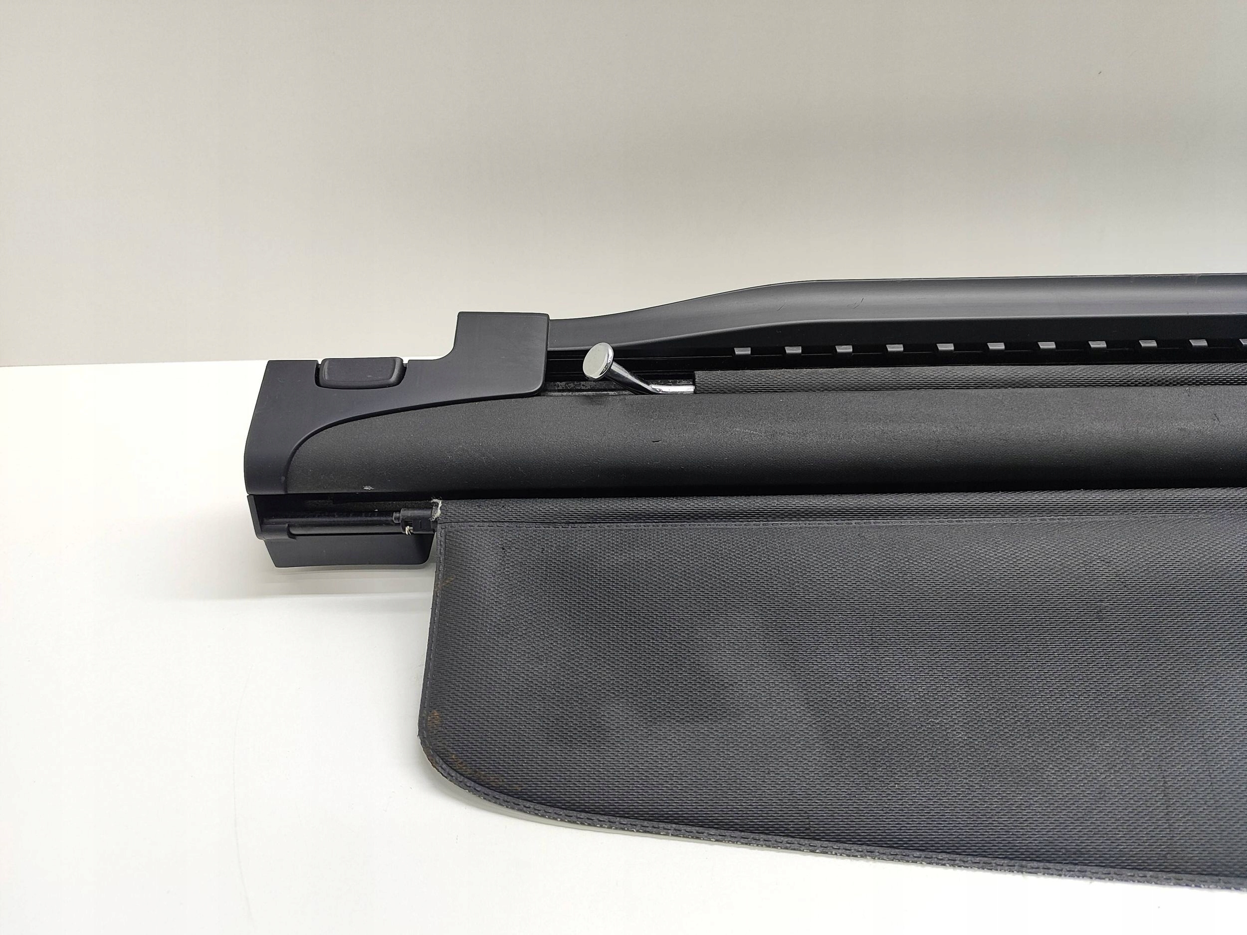 ролета багажника зад BMW 5 E60 E61