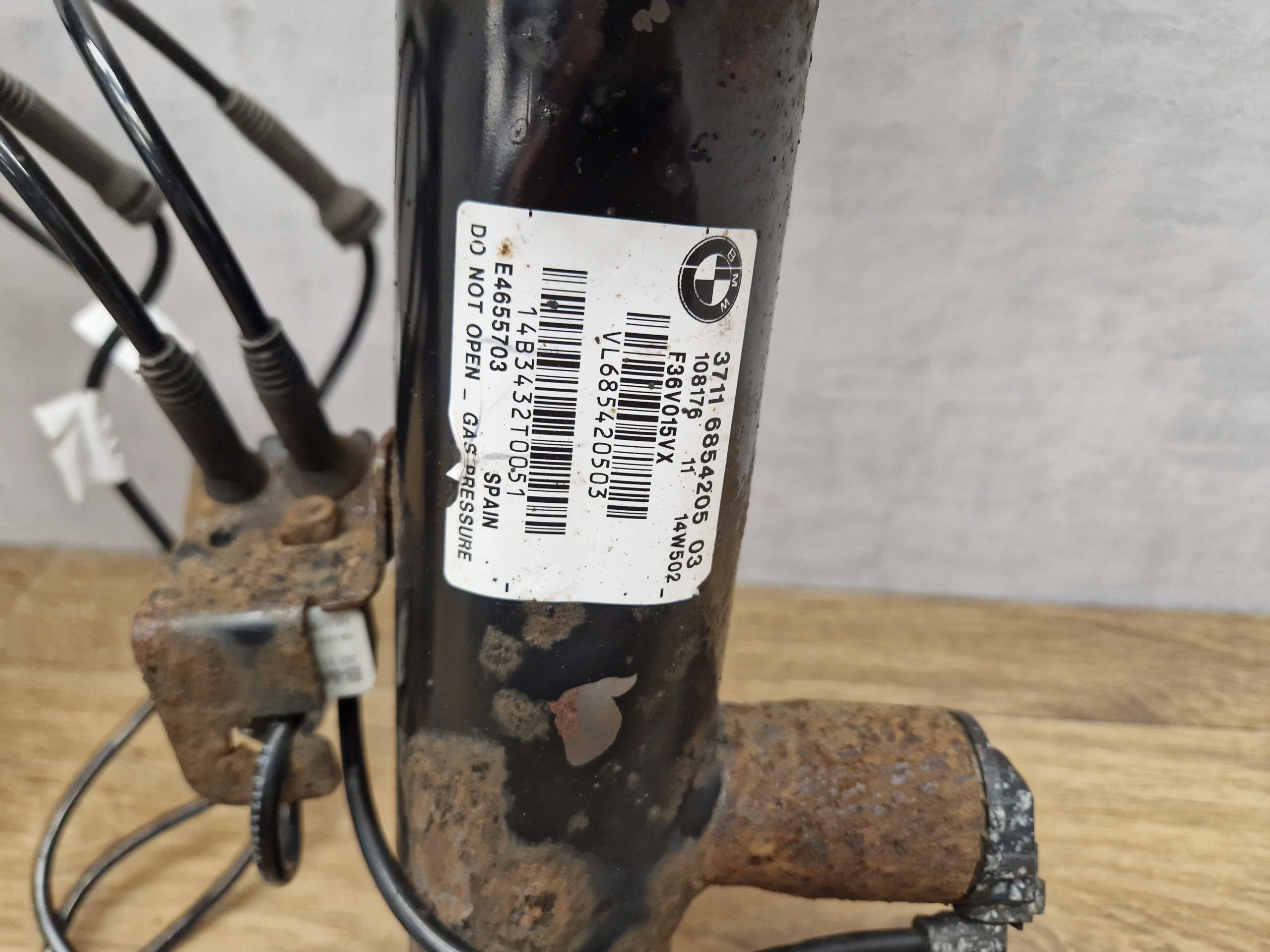 BMW F36 shock absorber EDC VDC X-DRIVE front left 6854205