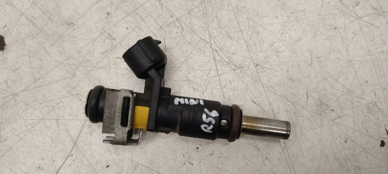 injector Mini R56 R57 Cabrio One 1,6