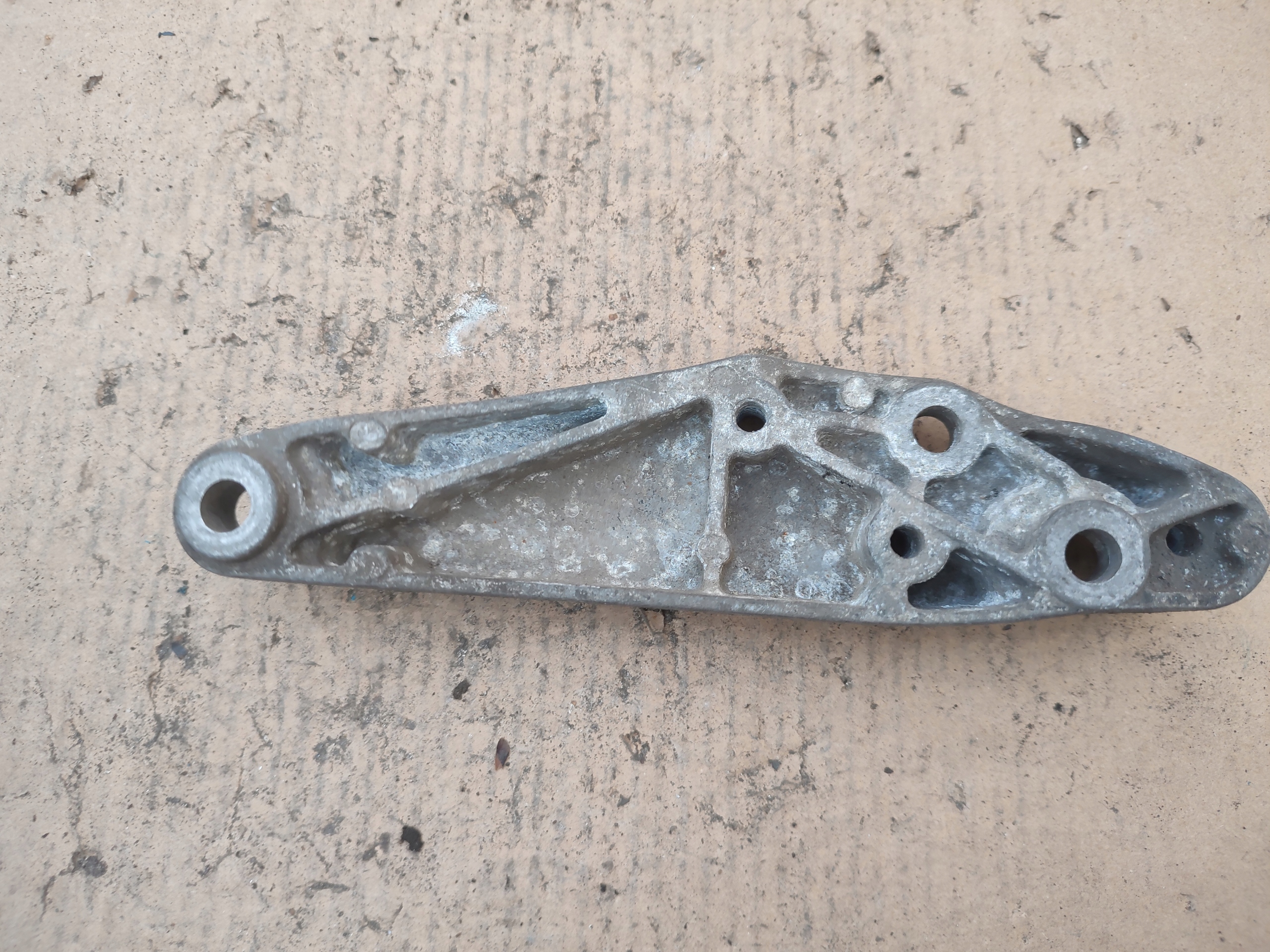 Console Support OPEL MERIVA B 1.7 CDTI 24469782