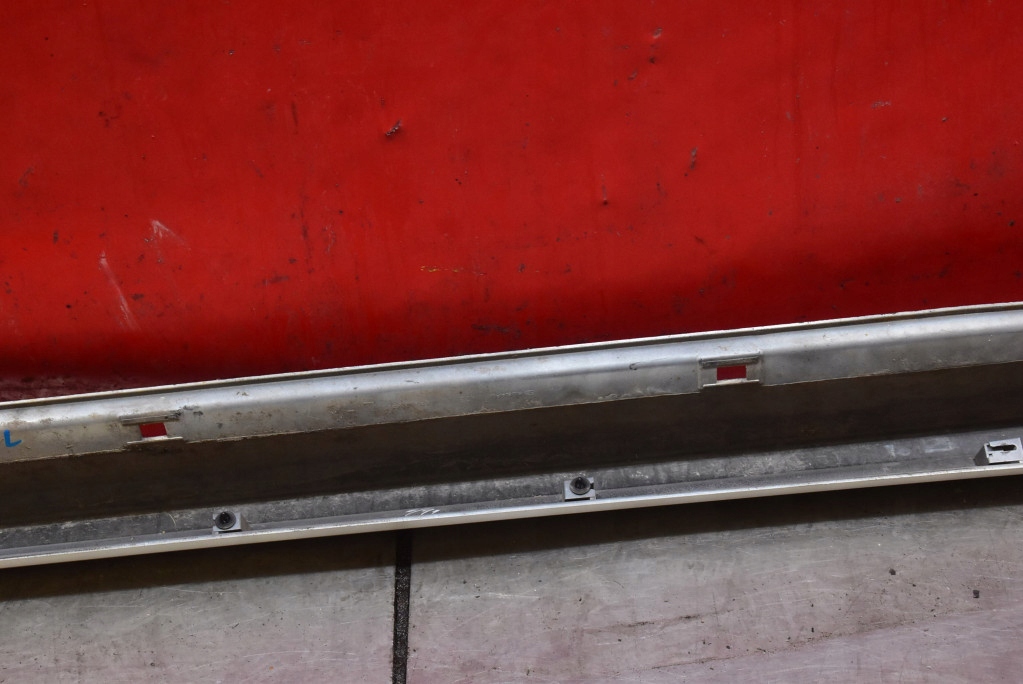 cap threshold left 37J SUBARU LEGACY 5 V KOMBI 09-13