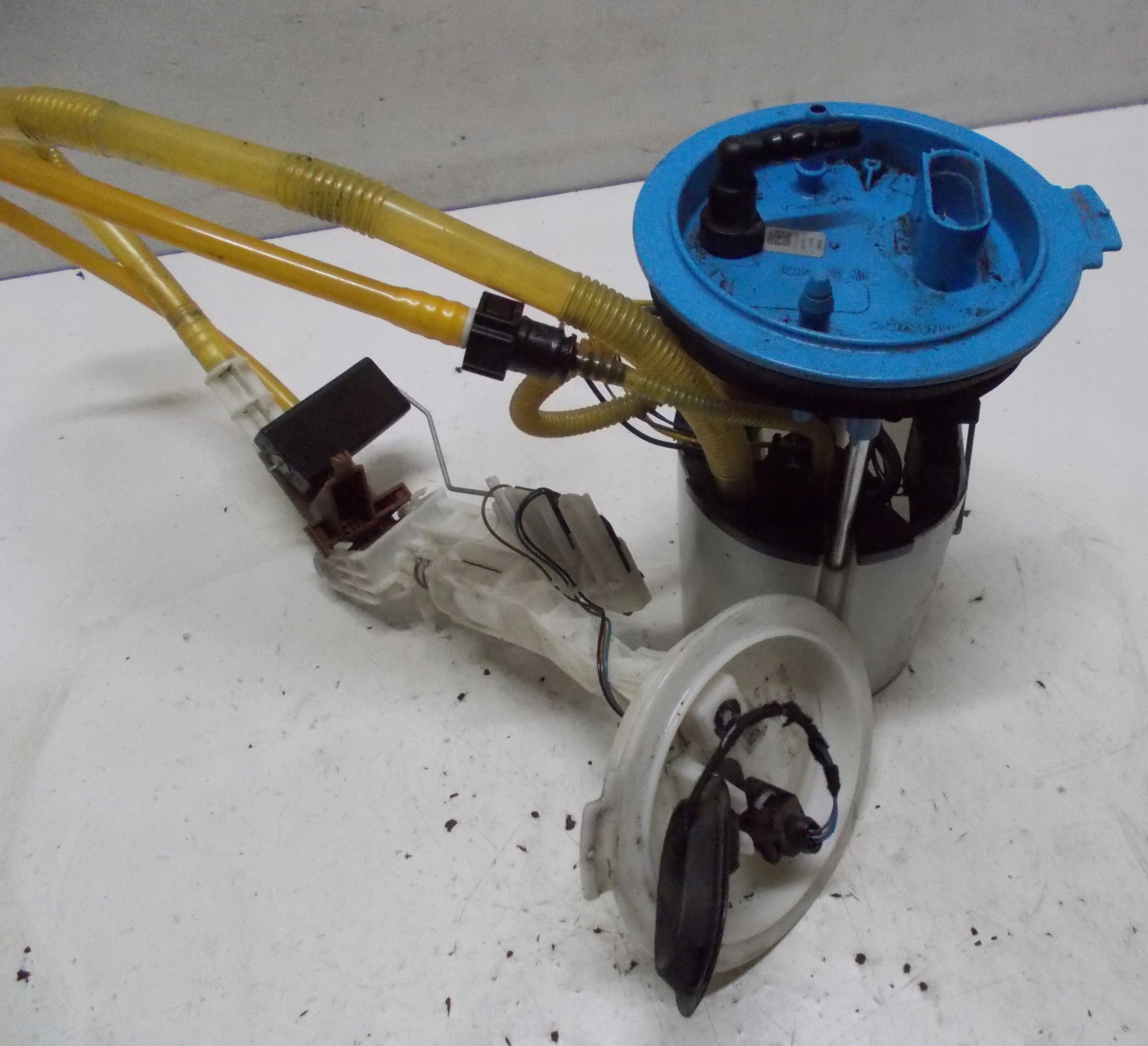 SKODA SUPERB feed pump 1K0919051DE