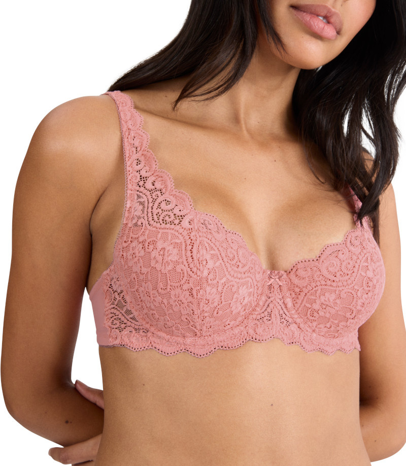 Triumph Amourette Whp broskvová barva 95 C