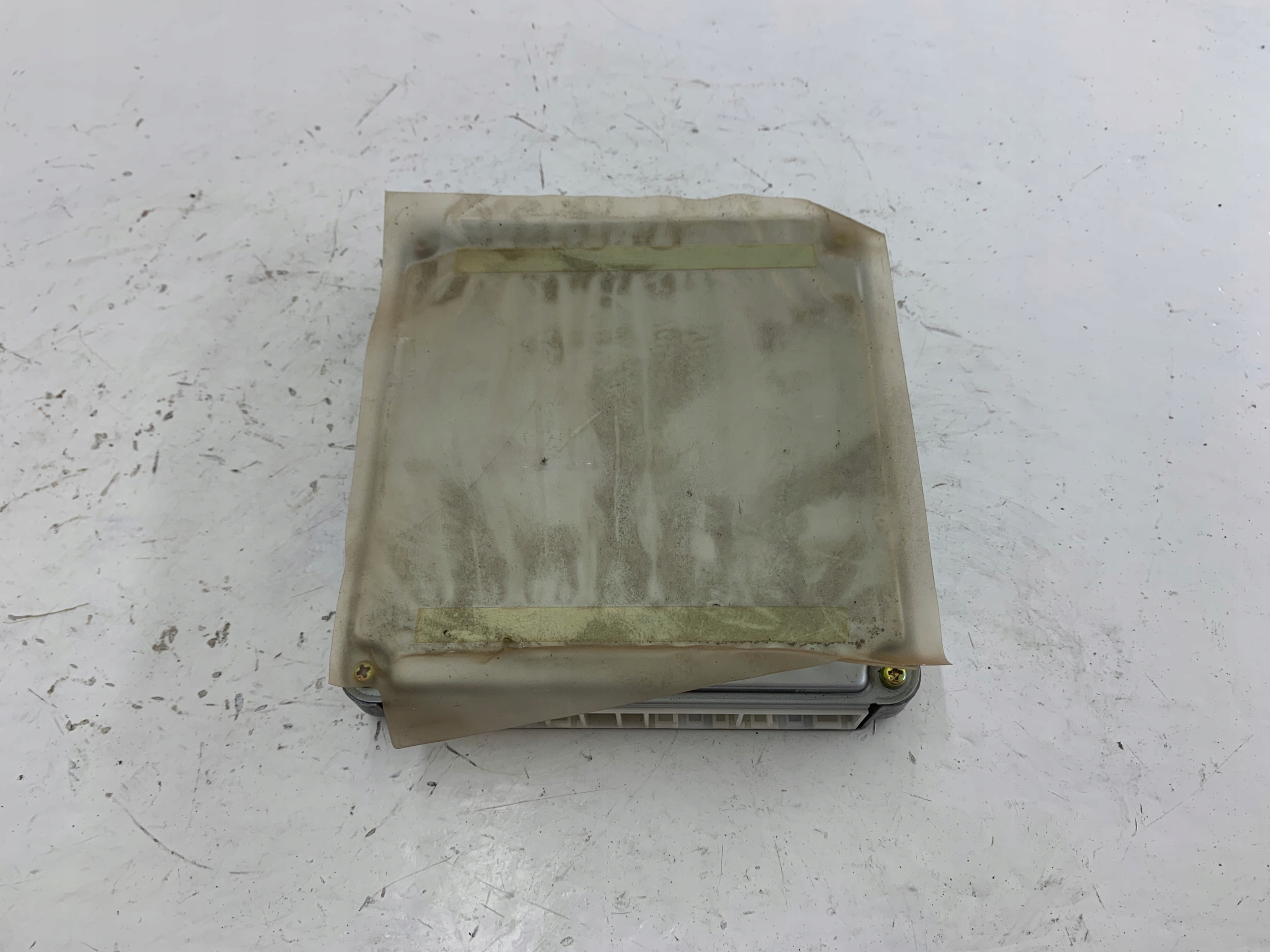 TOYOTA COROLLA VERSO 1.6 control unit of the engine 89661-13070