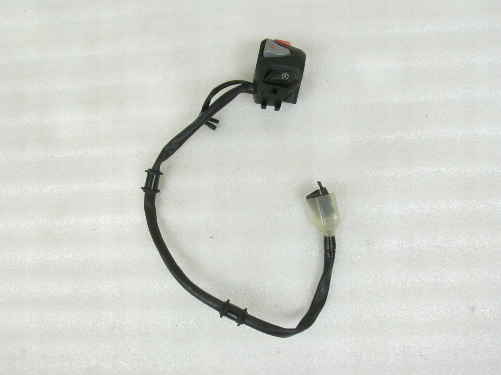 Праві перемикачі Honda VFR 800 F 15R ABS