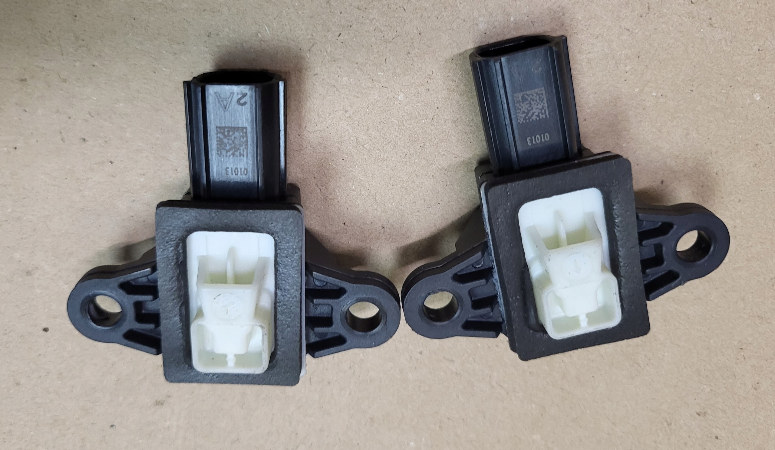 Crashsensor Drucksensor LAND RANGE ROVER SPORT II 3.0D CK52-14C676-AA OE