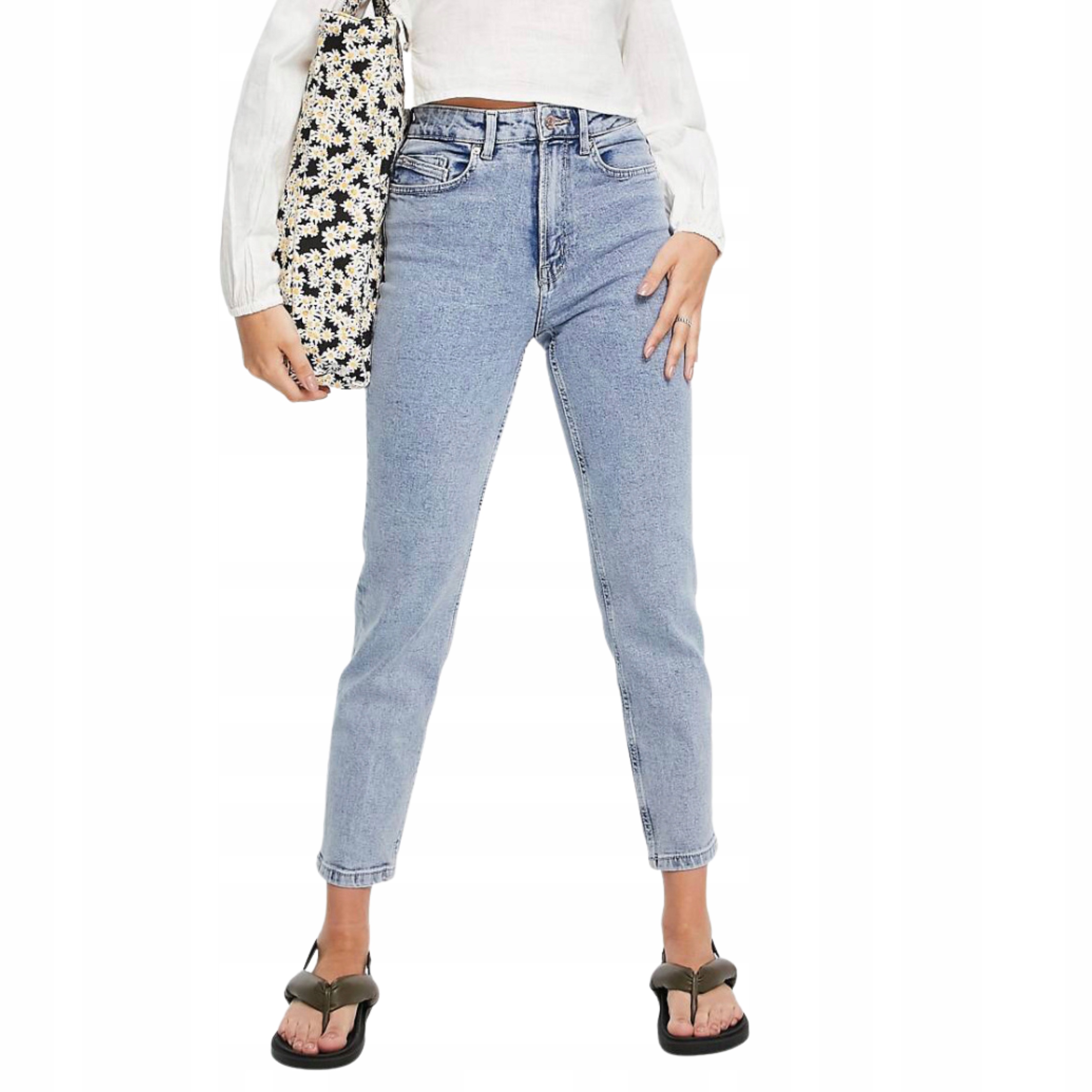 

Stradivarius jasne jeansy mom slim fit 34 Xs