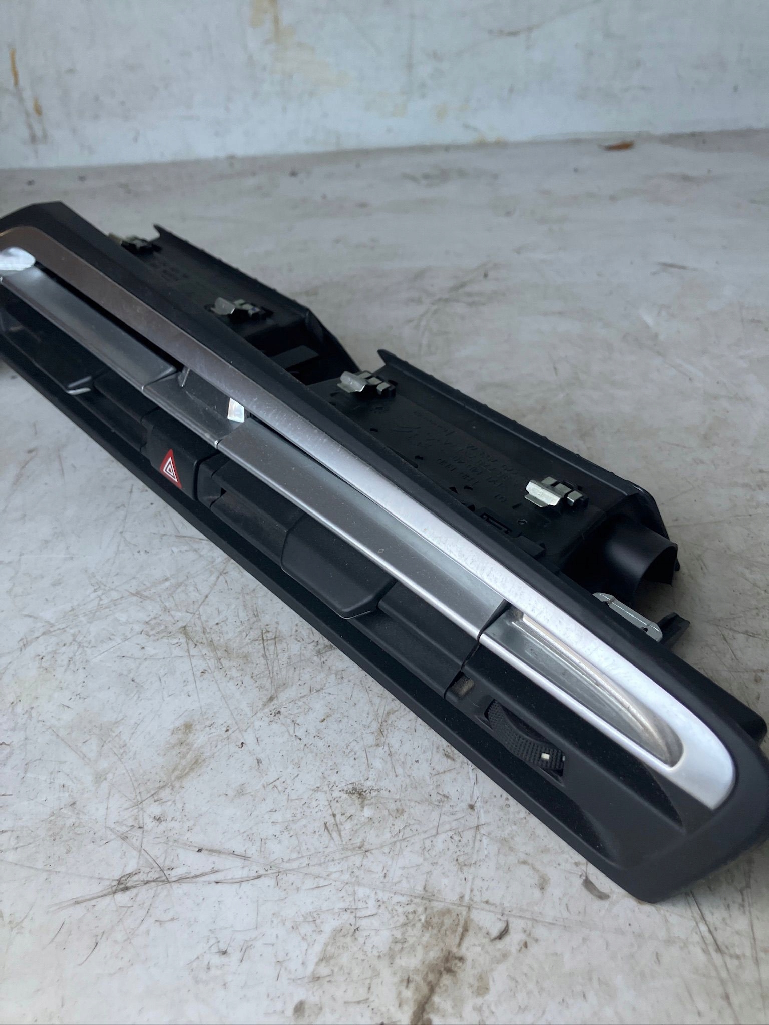 grid air conditioning devices central CITROEN C4 PICASSO II EUROPA CHROM #24