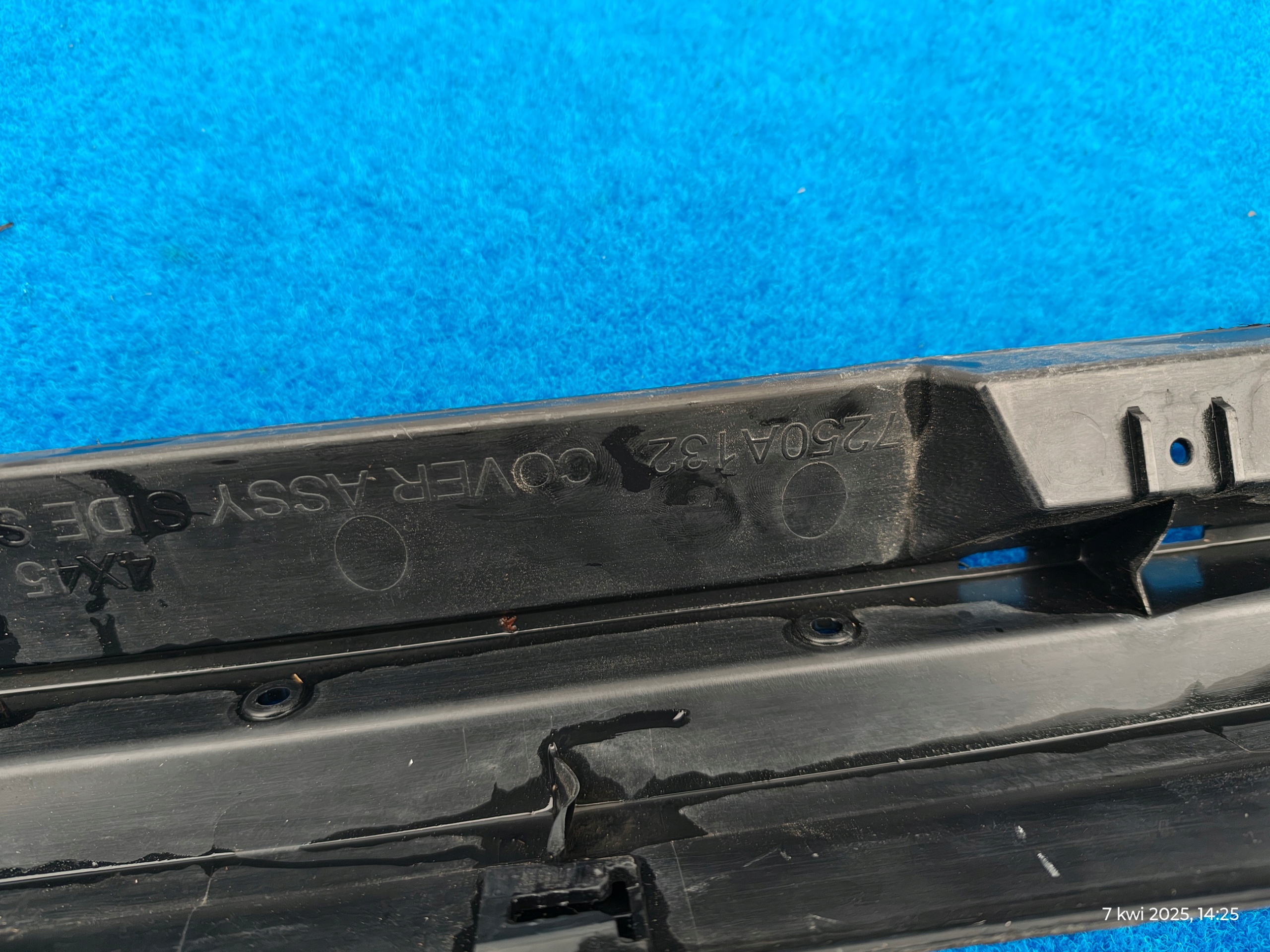 MITSUBISHI ECLIPSE CROSS 2017R+ right moulding threshold threshold 7250A132 H113W
