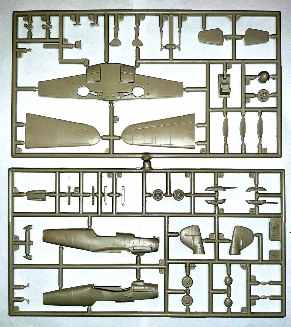 Model samolotu MESSERSCHMITT Bf-109 ZESTAW:FARBY, LAKIER, KLEJ+PĘDZELKI Marka inna