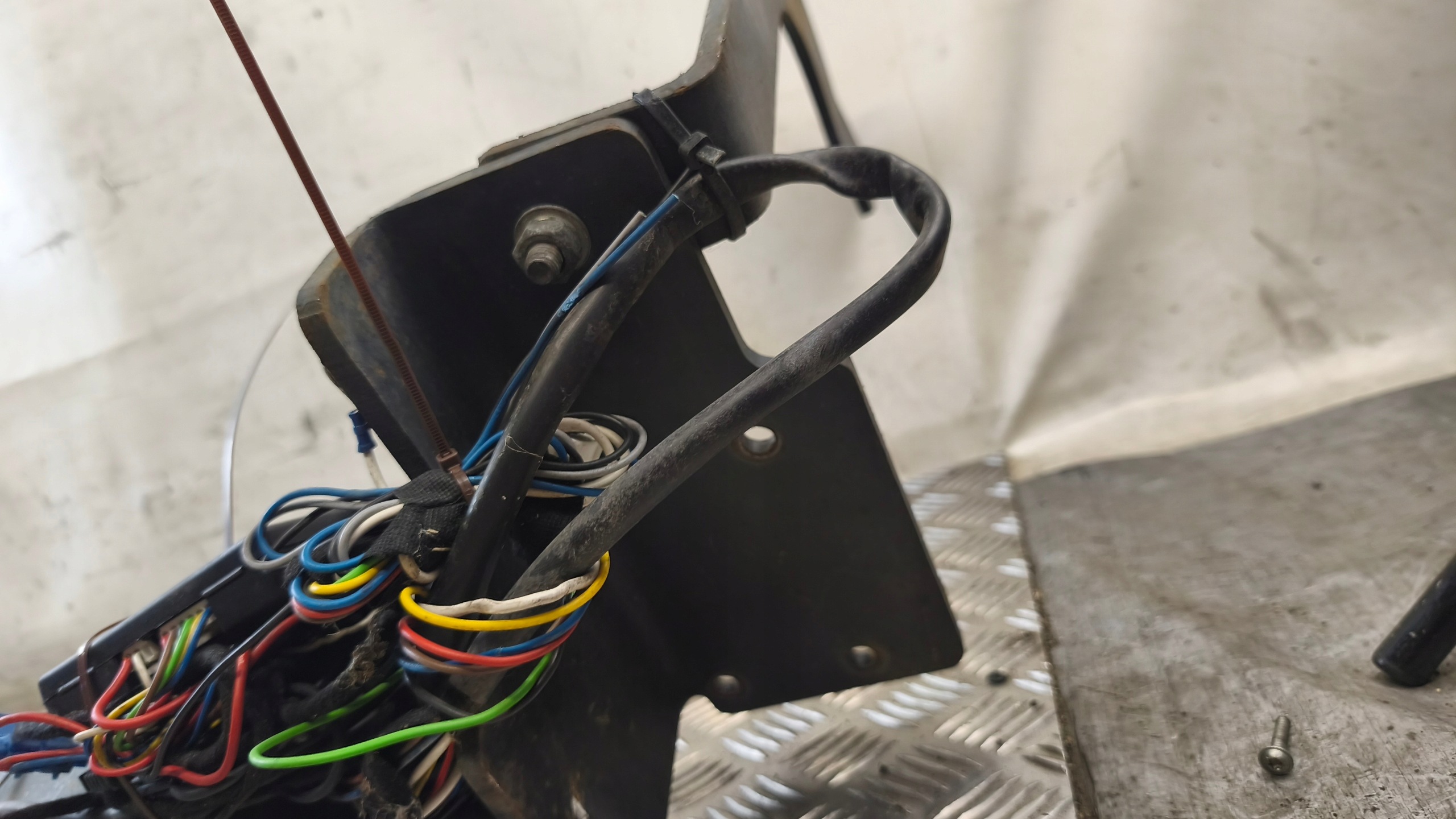 tow + module KIA CEED and HB 2009r 7PIN