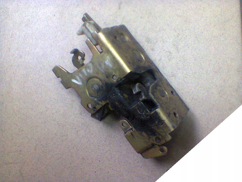 VITO 638 96-03 SPRINTER 95-03 ZAMEK PRAWY PRZEDNI