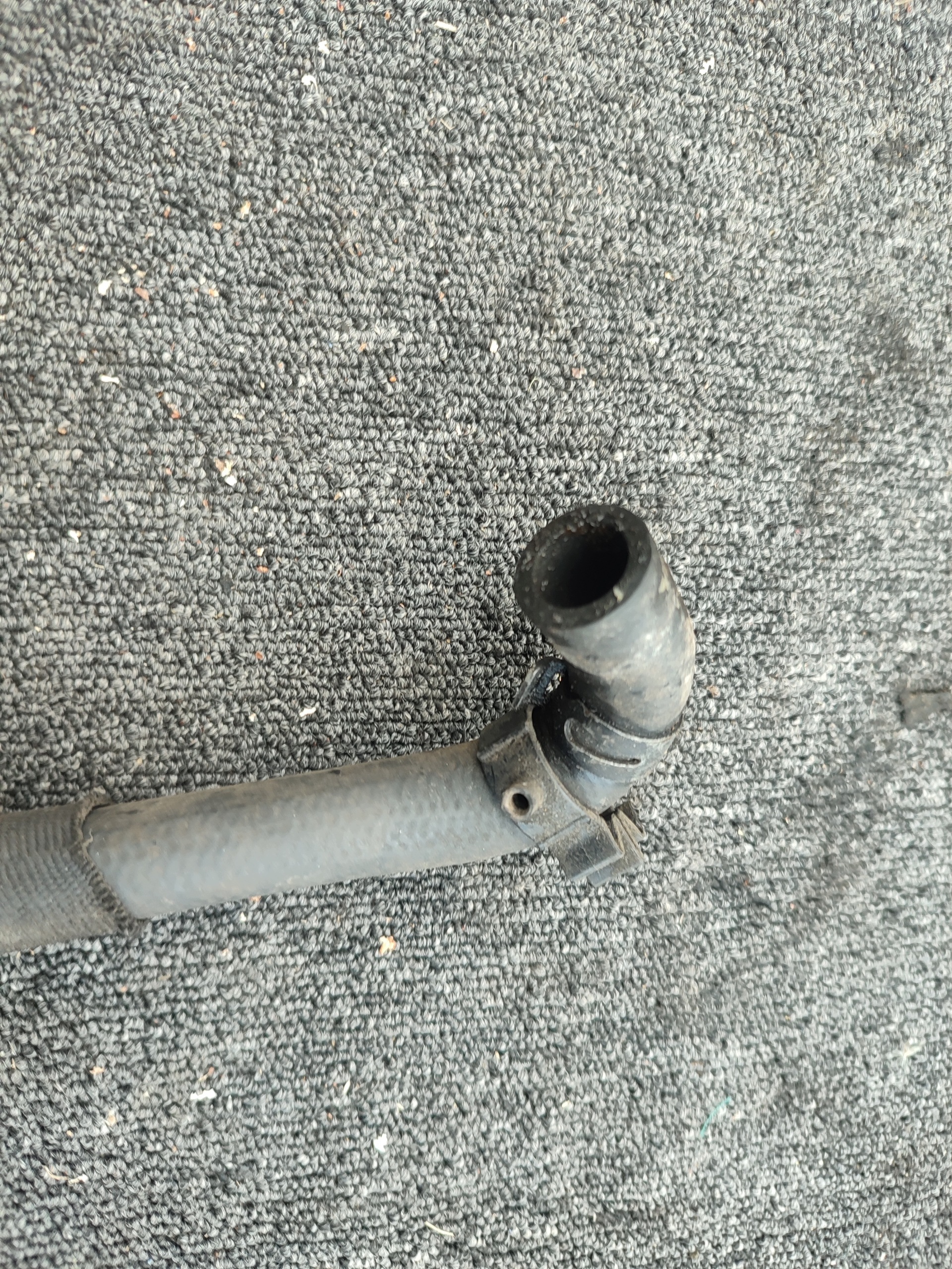 servoleitung servoschlauch VOLKSWAGEN T5 2.5 TDI 7H0422889J