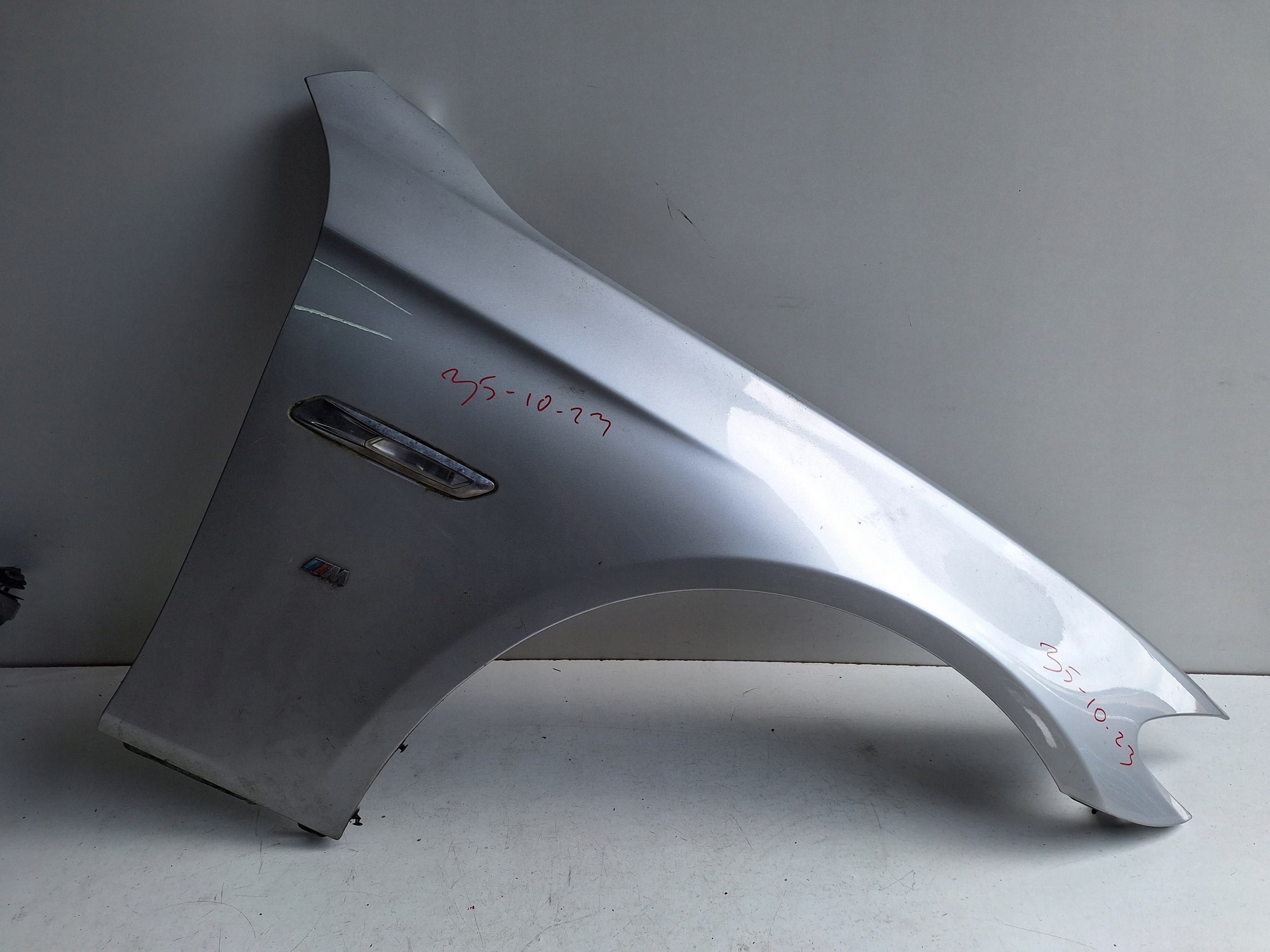 BMW 5 F10 F11 10-17 parafango Destra