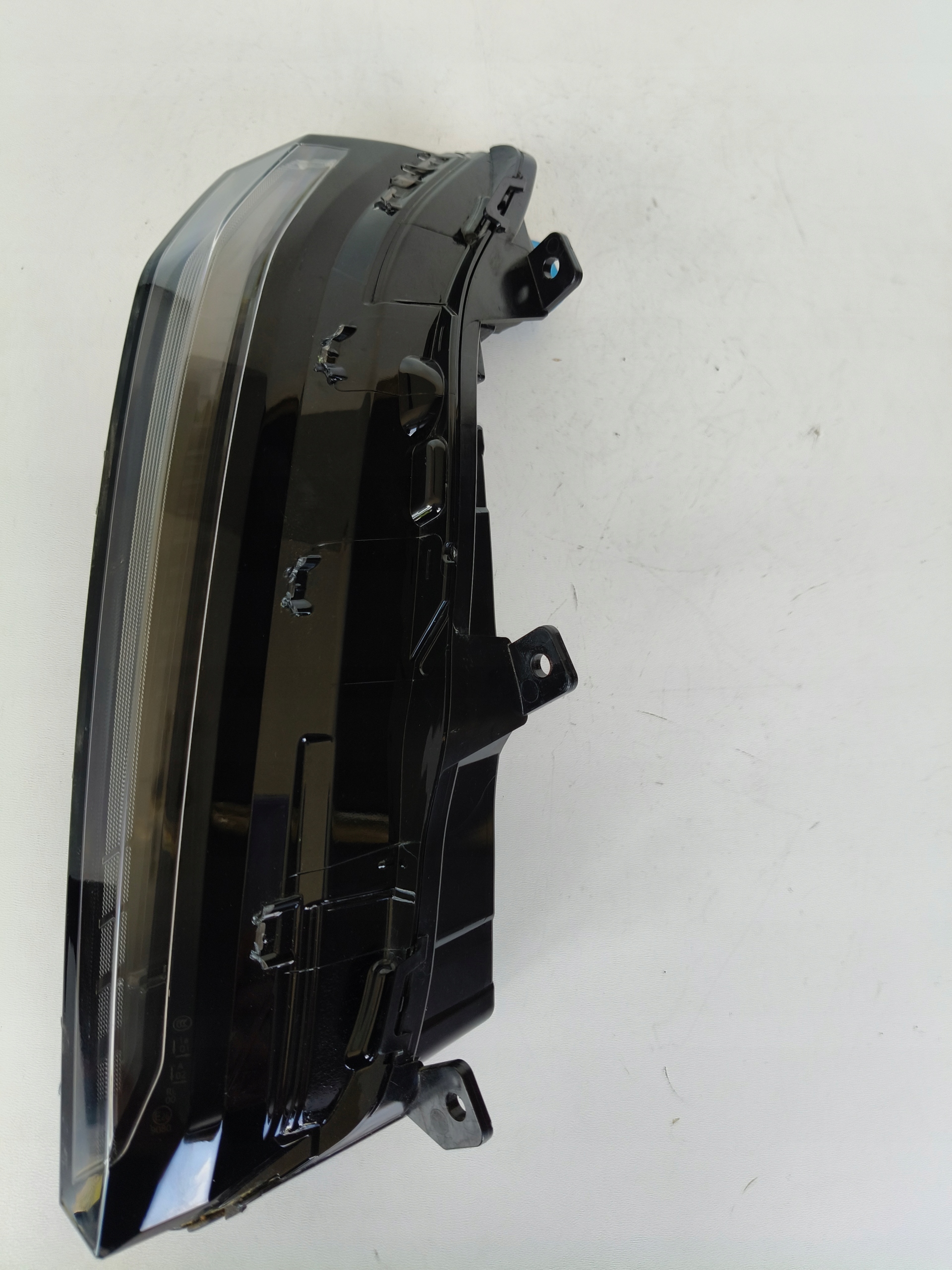 NEBELSCHEINWERFER LINKS PEUGEOT 308 III LED 22
