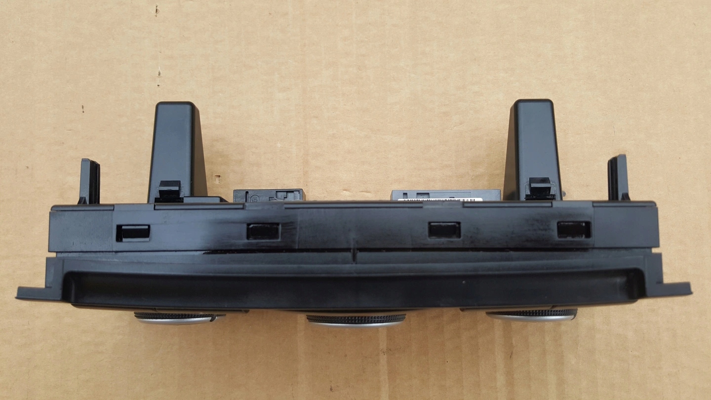 SAAB 9-3 93 PANEL STEROWANIE NAWIEWEM CLIMATRONIC Numer katalogowy części SAAB 12772891 BA