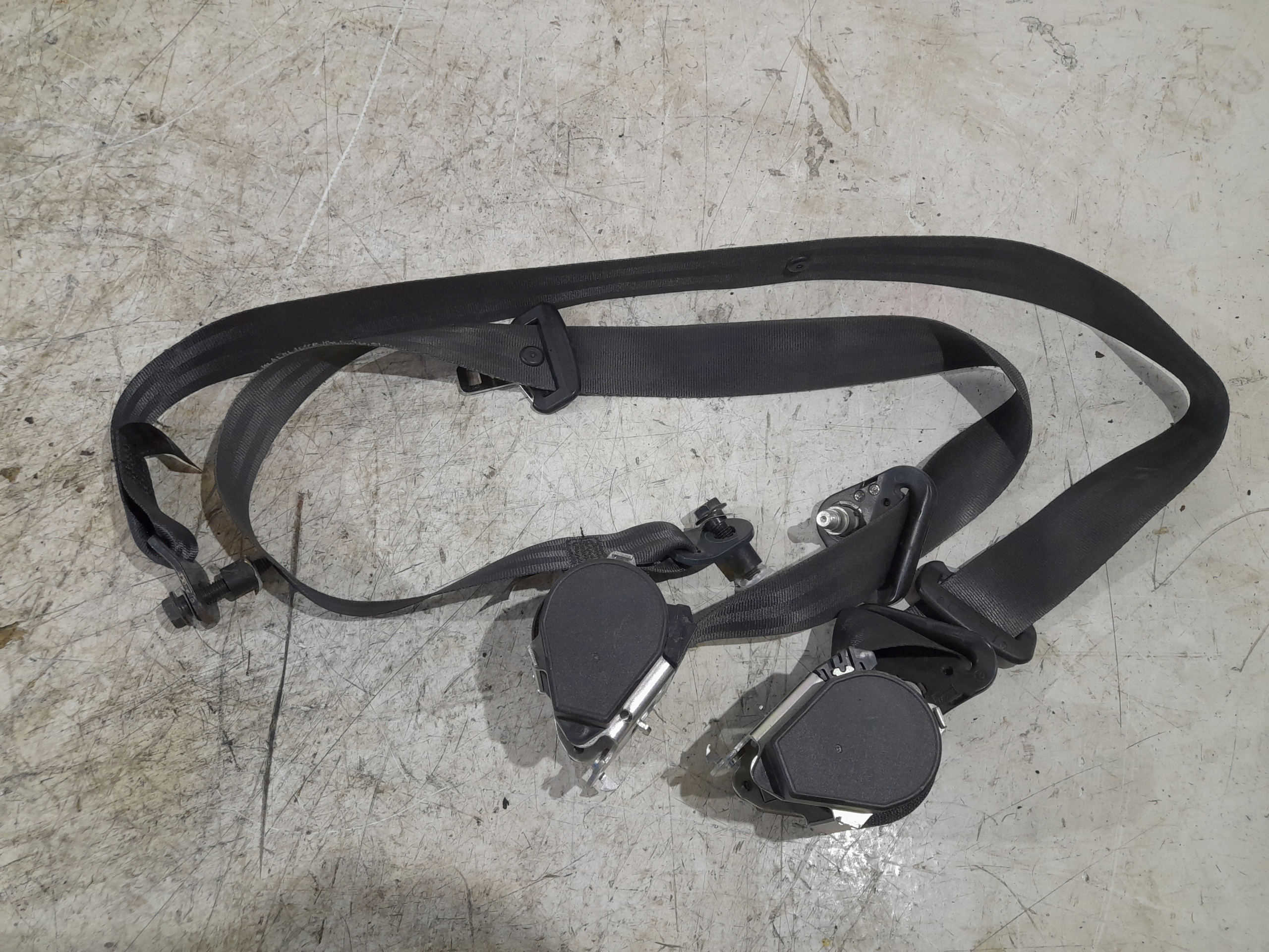 РЕМІНЬ СПЕРЕДУ ЗВИЧАЙНІ DUSTER РЕМЕНІ І 10-17