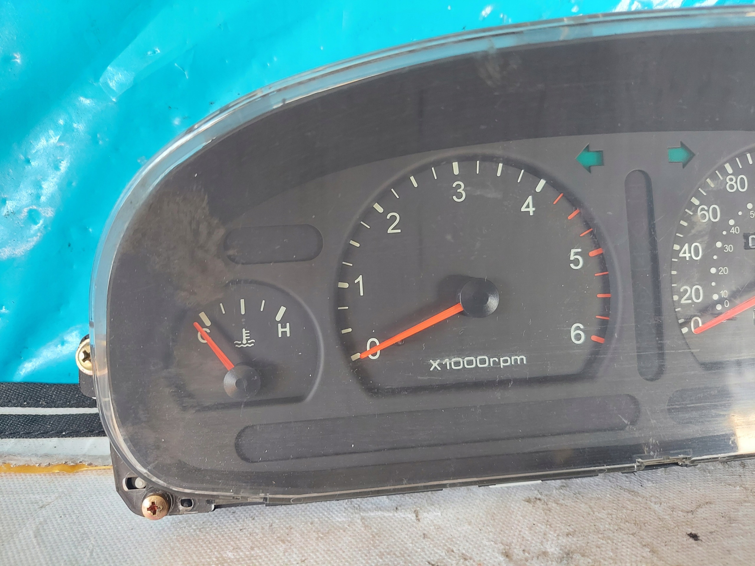 dials clock KIA CARNIVAL 2.9 TD UP 20010319