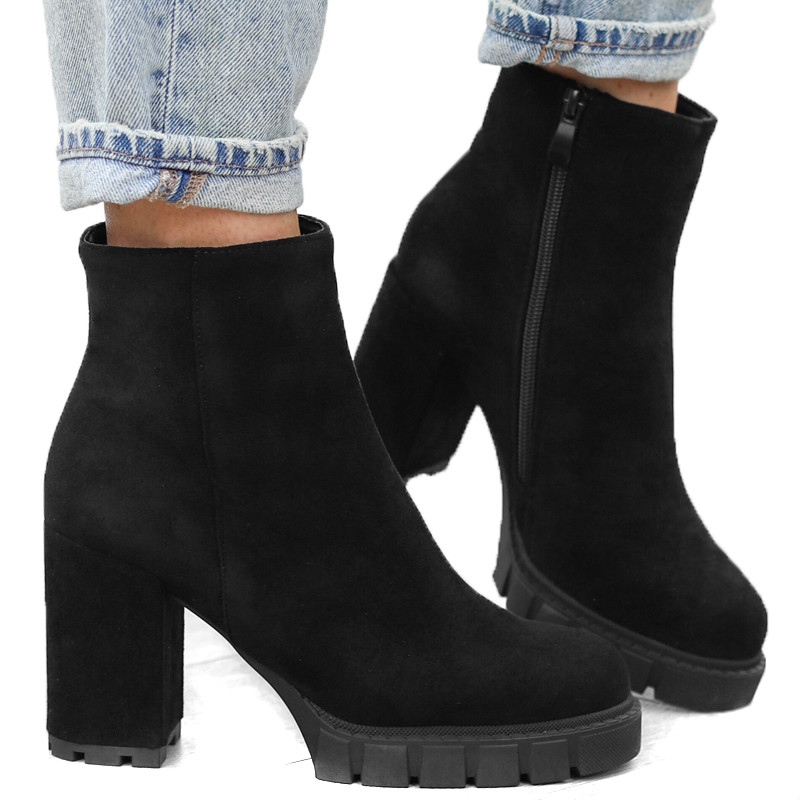 Černé dámské kotníkové boty na platformě, zateplené polobotky na semišovém podpatku