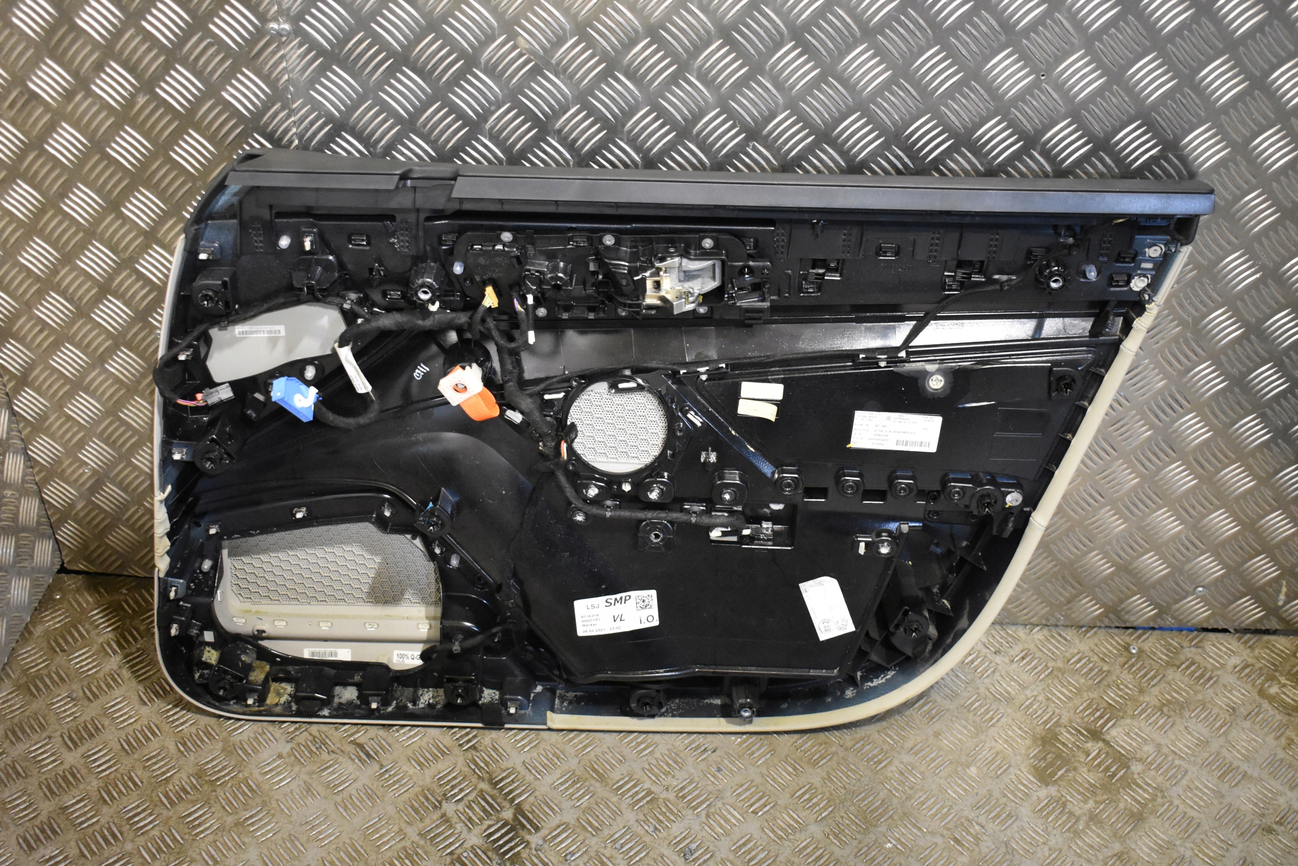 side door front left PORSCHE PANAMERA 971 GLATTLEDER KREIDE 1