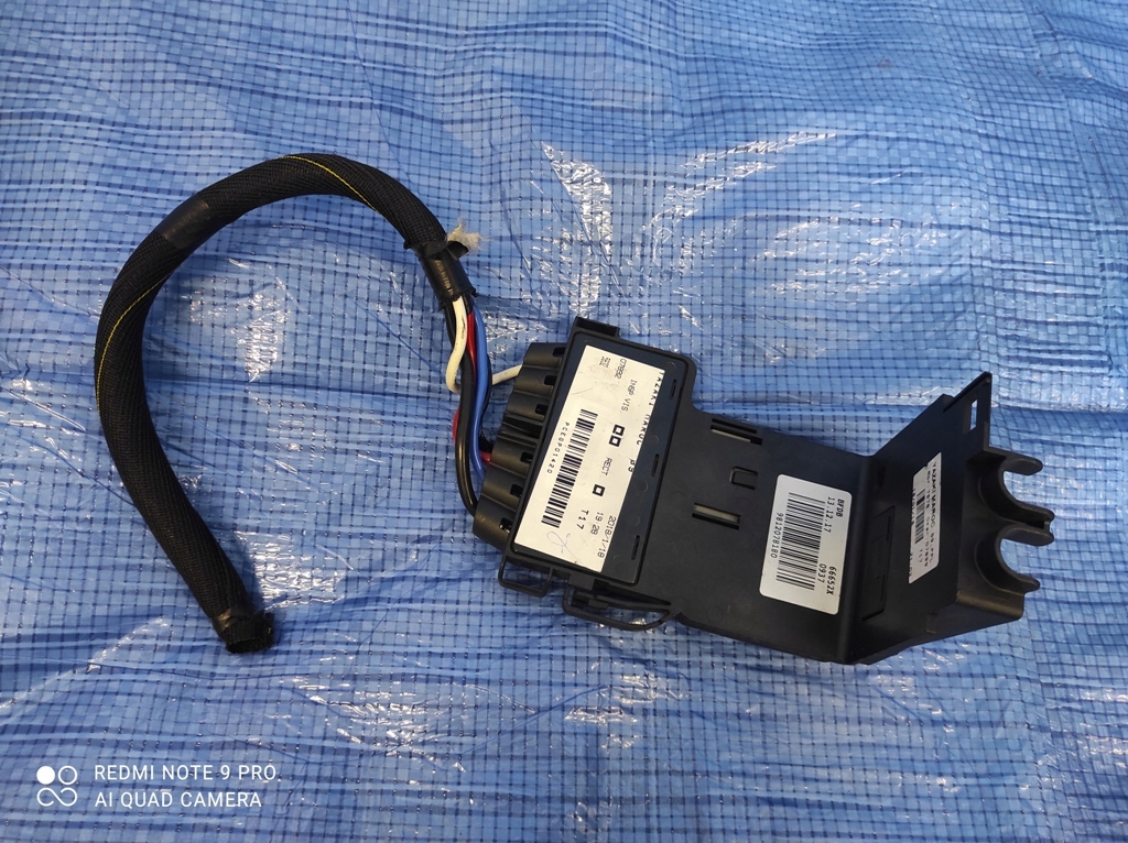 MODUŁ AKUMULATORA 9812078180 PEUGEOT PARTNER LIFT