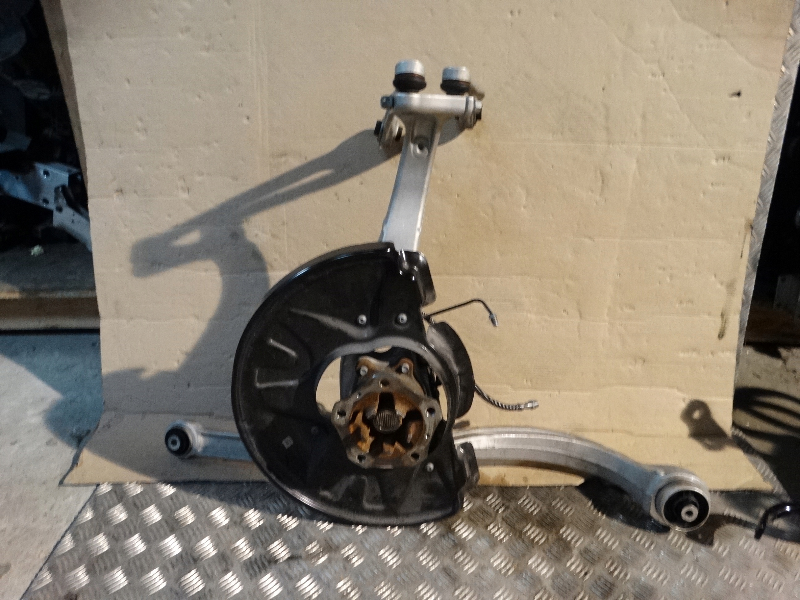 IDFEALNE sususpension KPL. front left PORSCHE CAYENNE 9Y 1