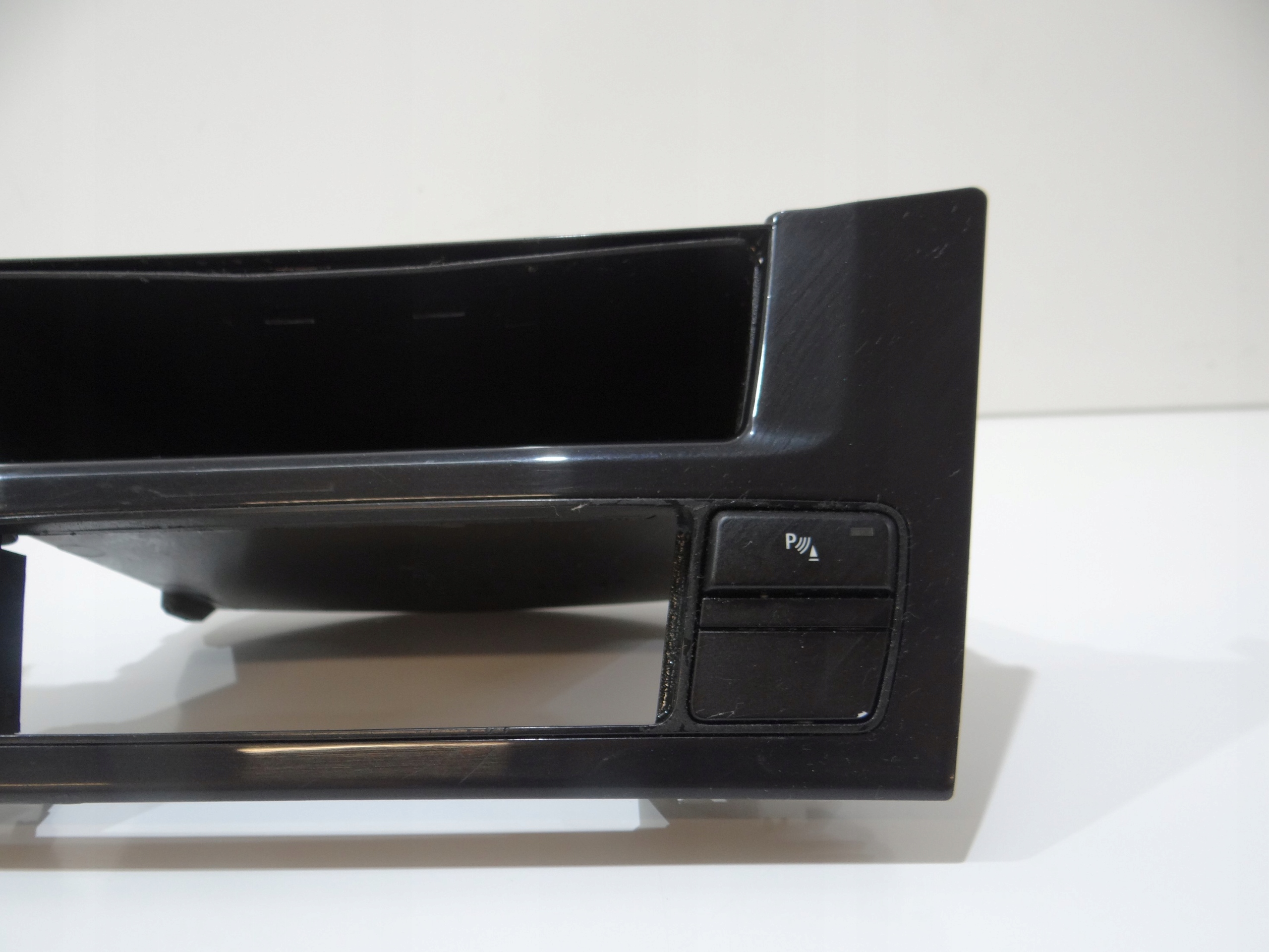 frame passenger compartment of the dashboard consoles BMW 5 E60 E61 9139391 (16657730)