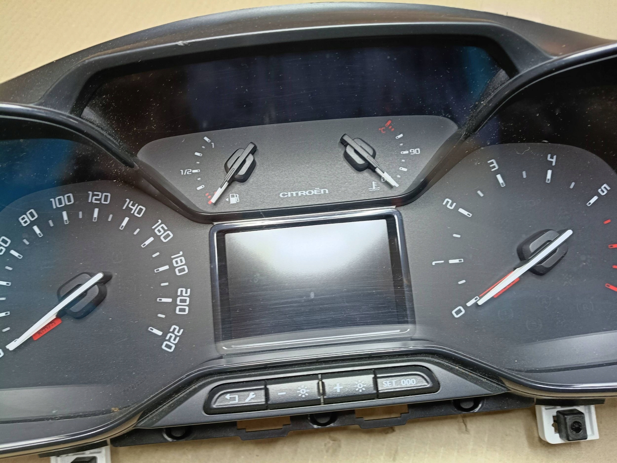 dials dials Citroen C3 III 9813361380