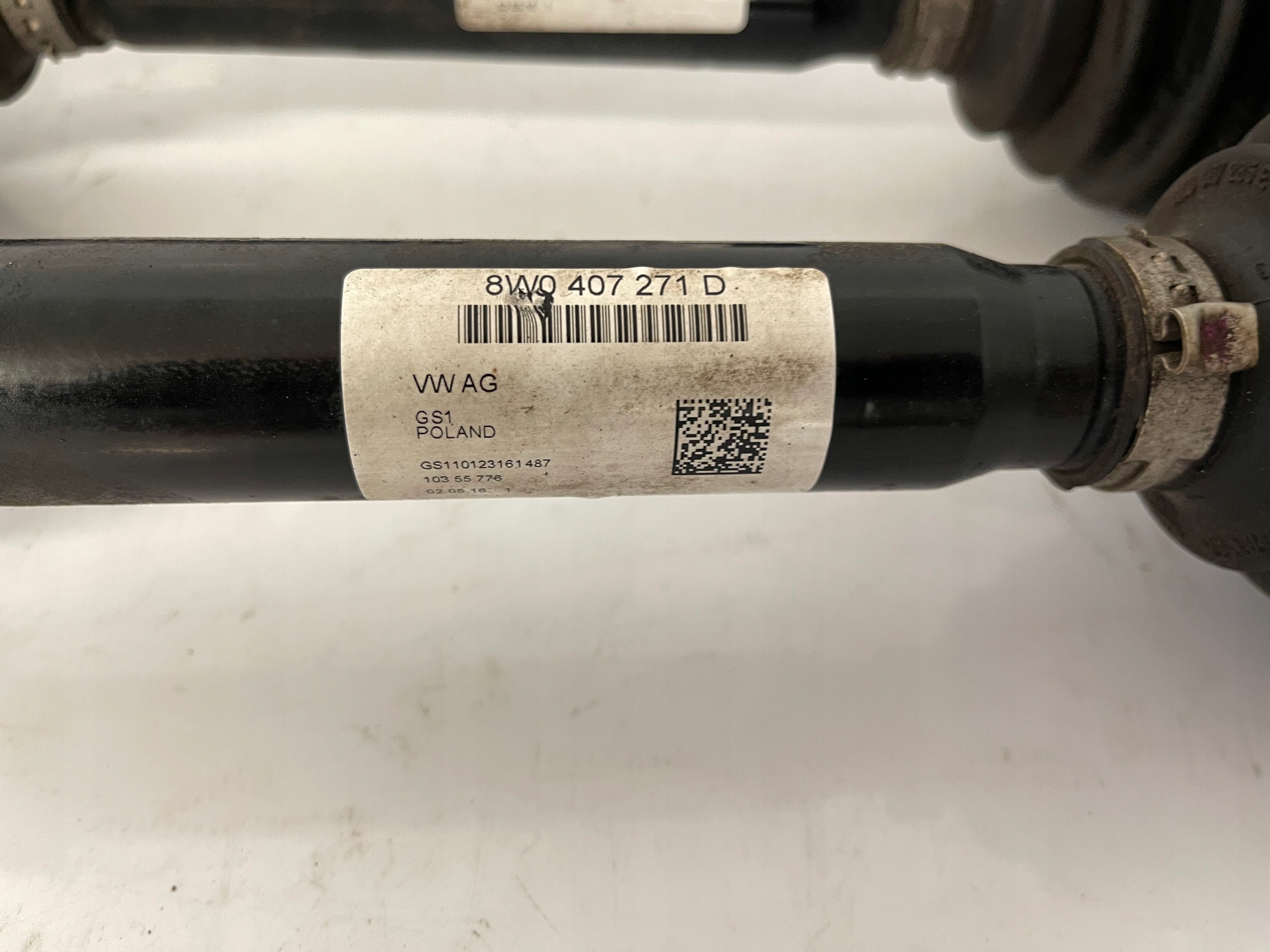 semi-axis left right front front AUDI A4 B9 A5 8W S-TRONIC 8W0407271D