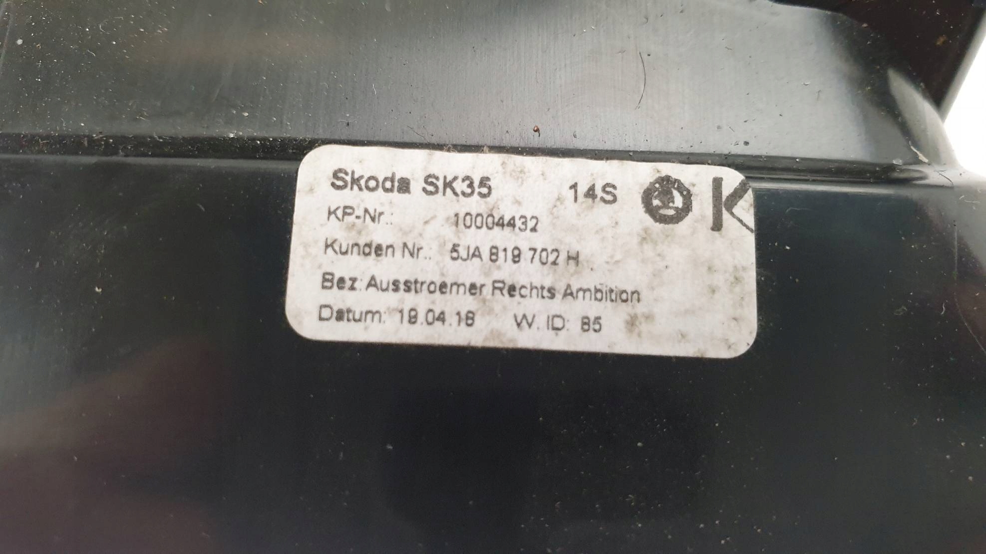 grid air conditioning devices SKODA RAPID II