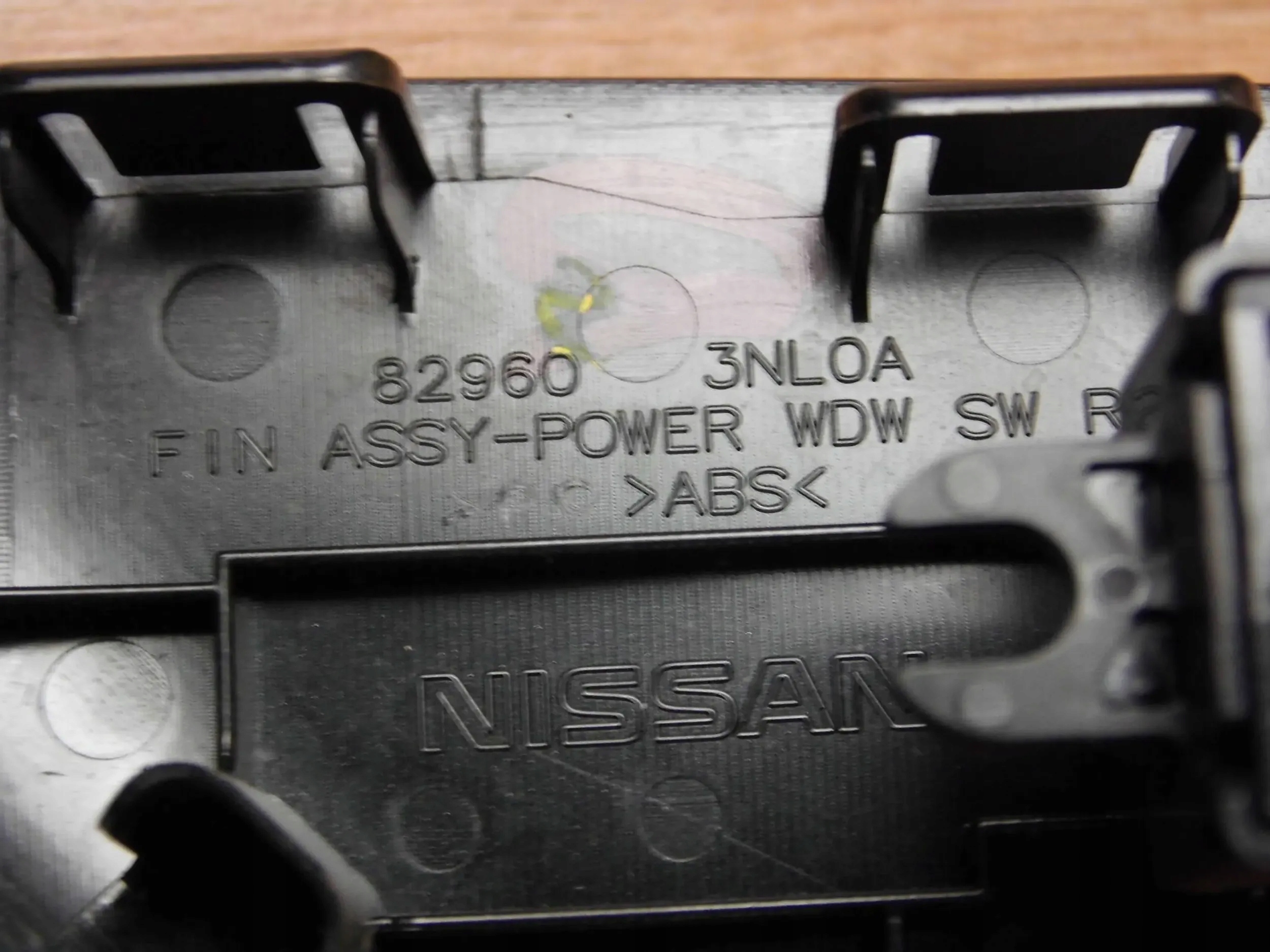 Nissan Leaf II ZE1 panel window control switch right rear part rear 829603NL0A