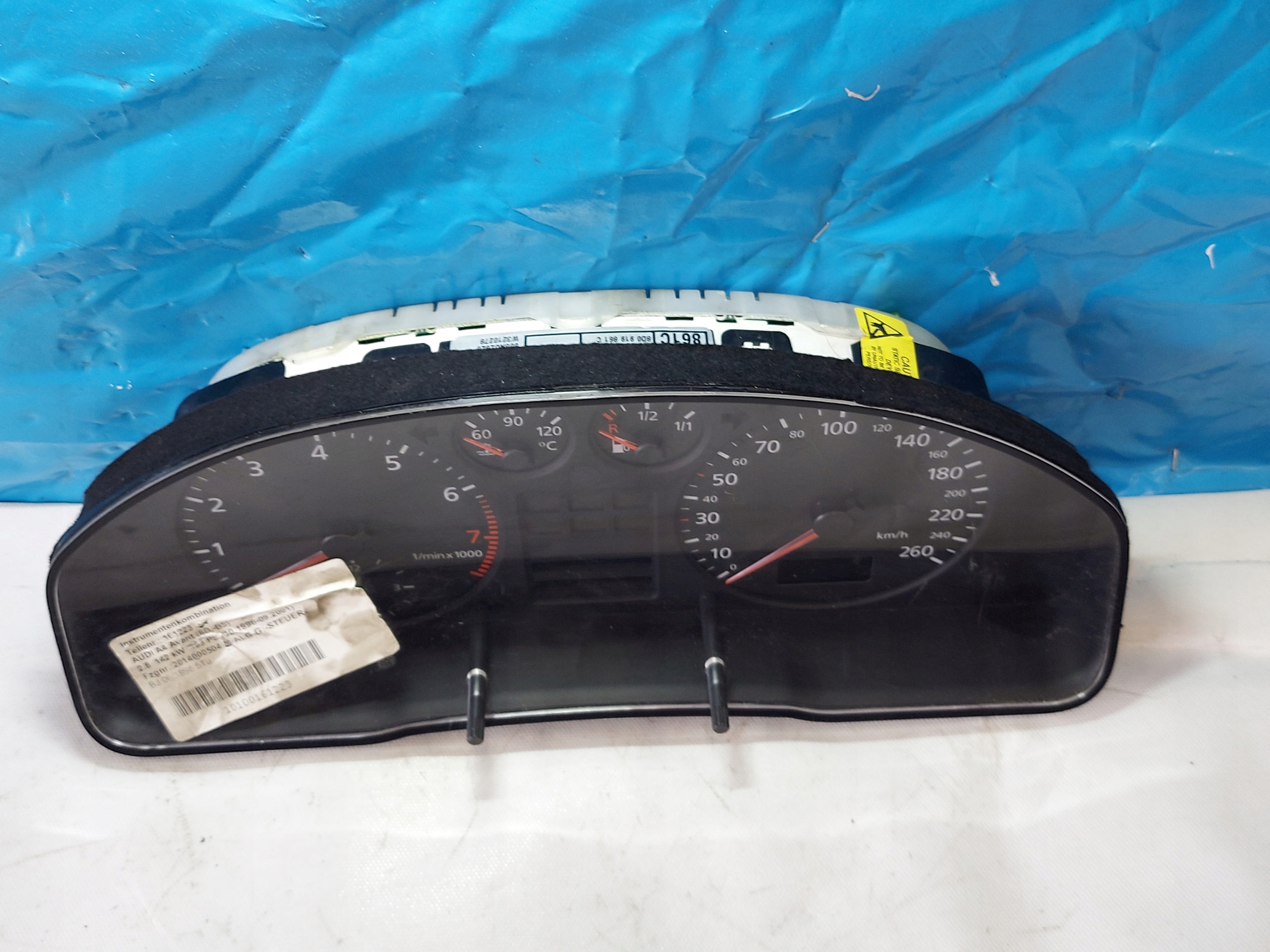 dials clock A4 B5 2.8 V6 8D0919861C