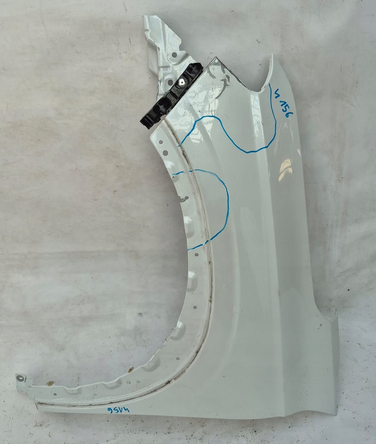 RENAULT AUSTRAL 22- fender left front front support 631012106R