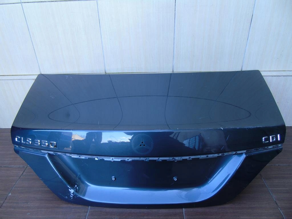 KLAPA TYLNA TYŁ MERCEDES CLS 218 SEDAN