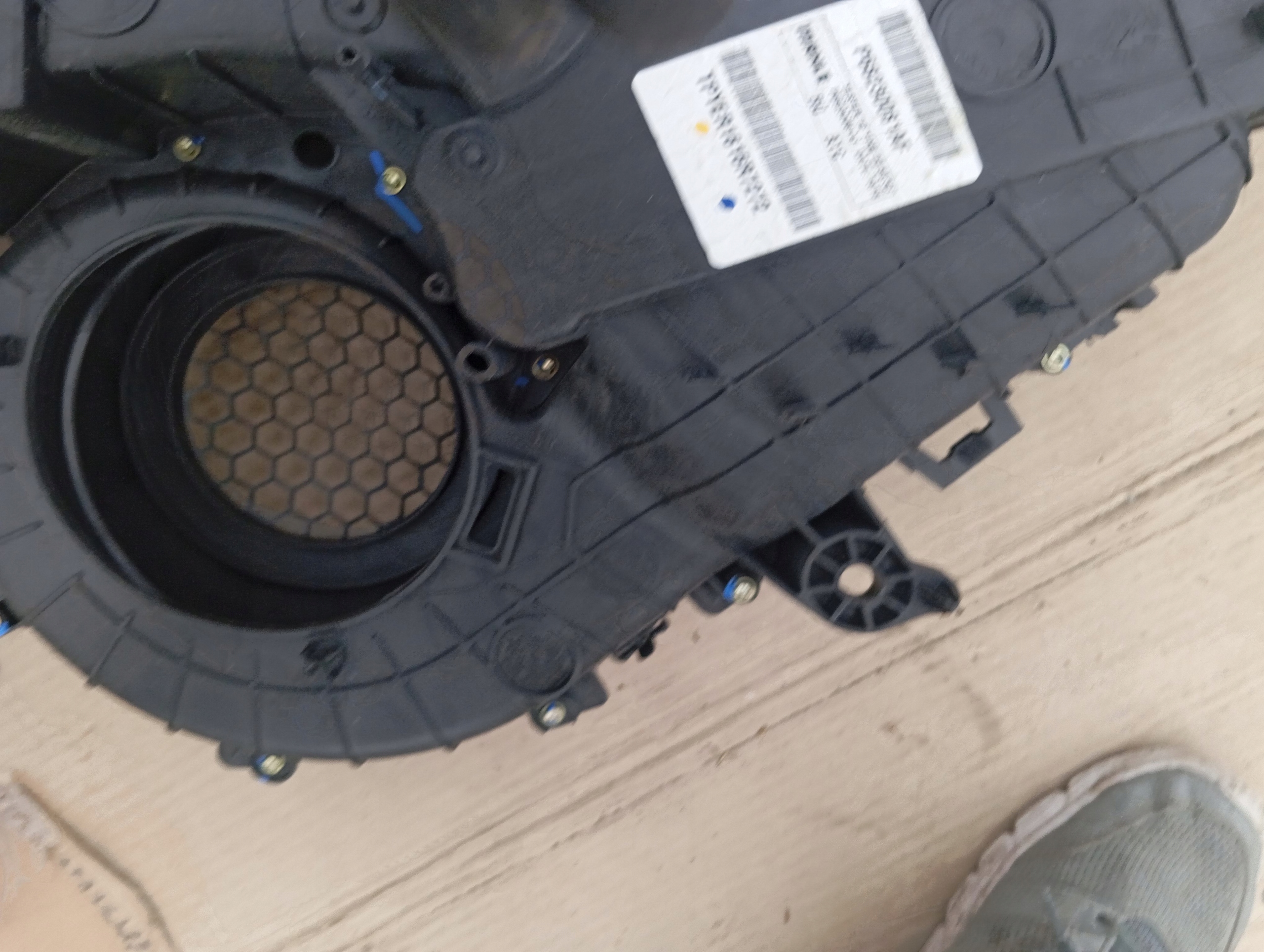 CHRYSLER PACIFICA 17- радиатор отопителя зад задняя 3.6 в крыло ,