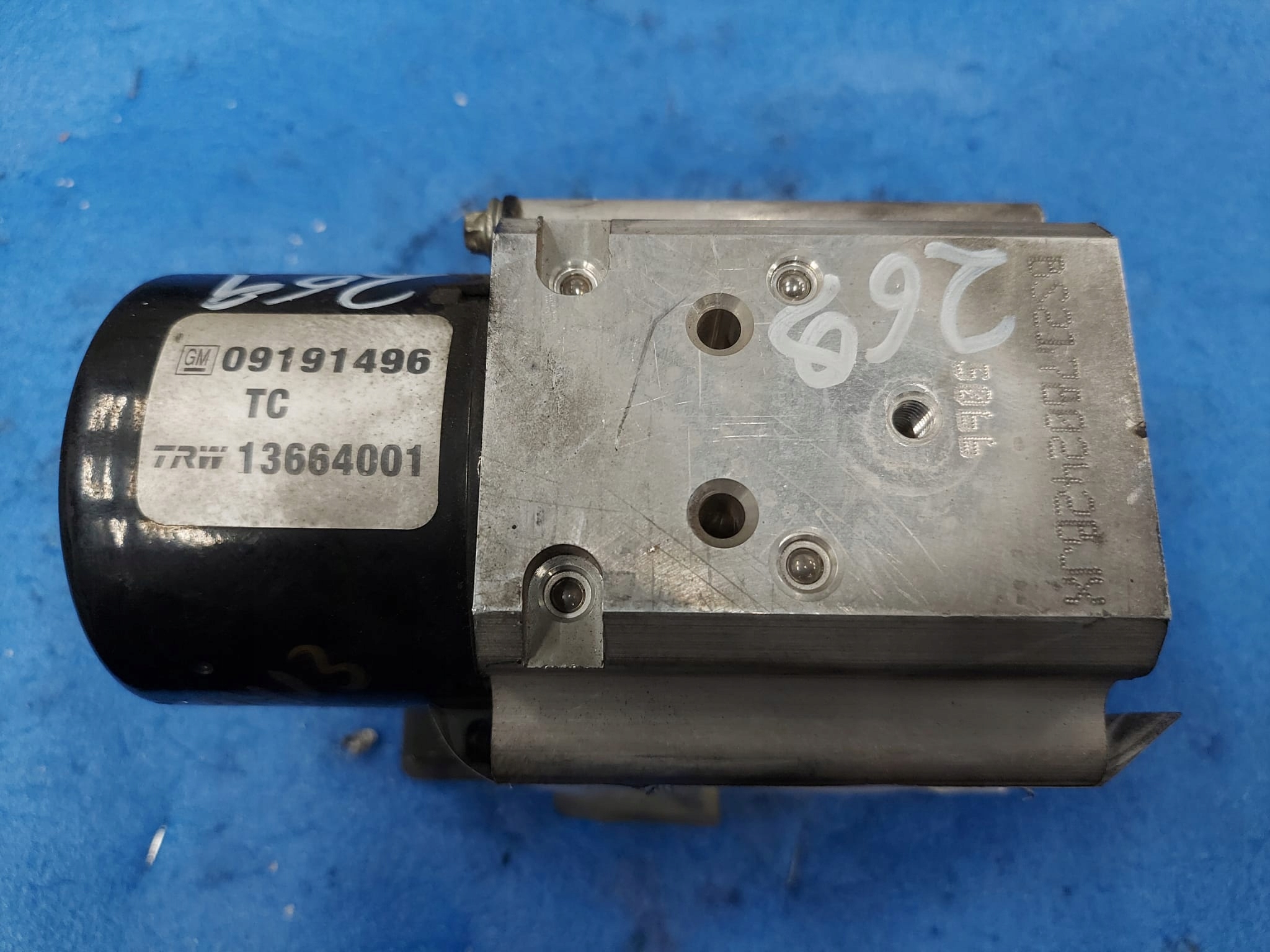 насос ABS opel Vectra C 13664001