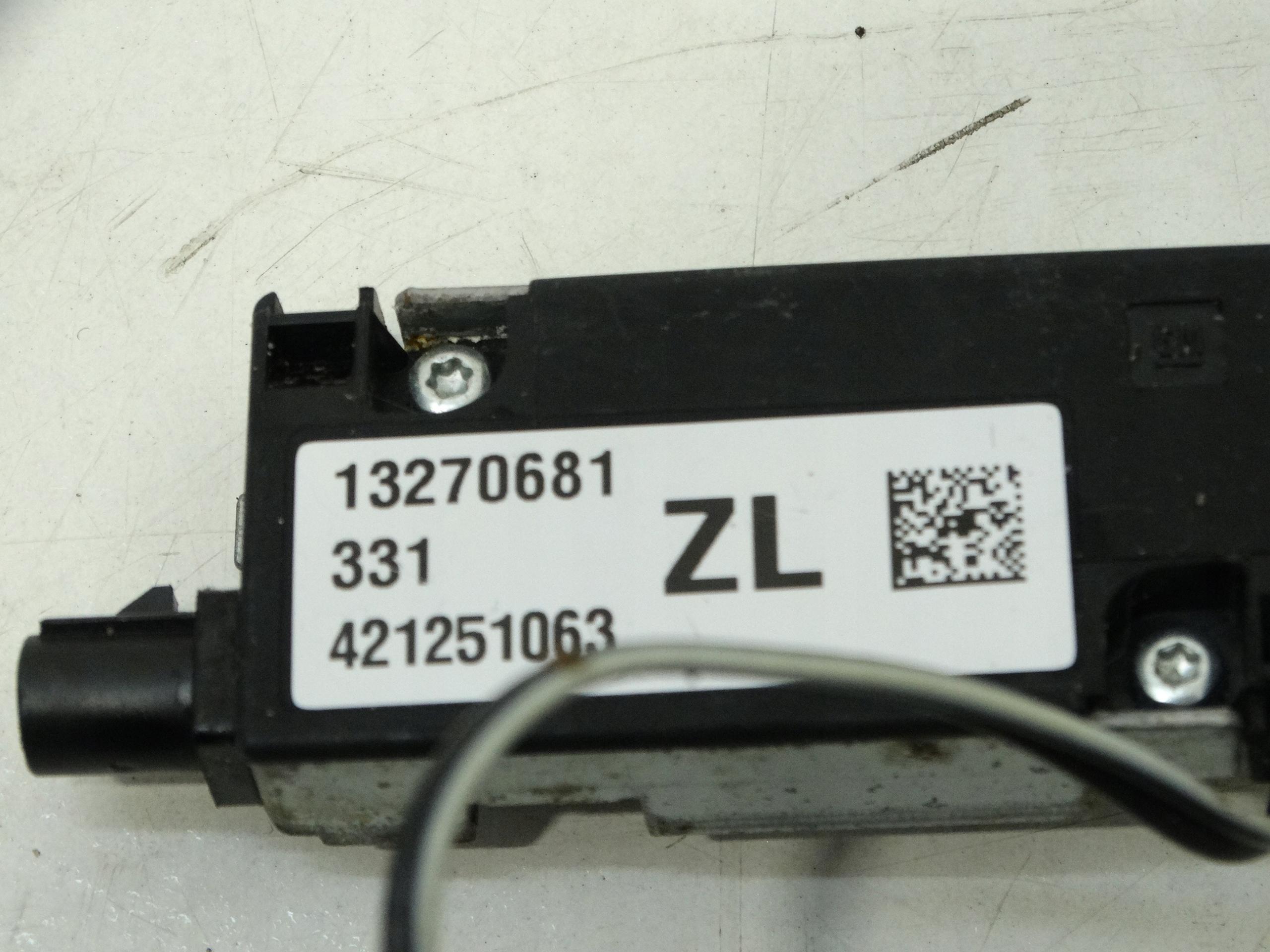 amplifier ANTENY OPEL INSIGNIA A 13270681 2008-2017R.